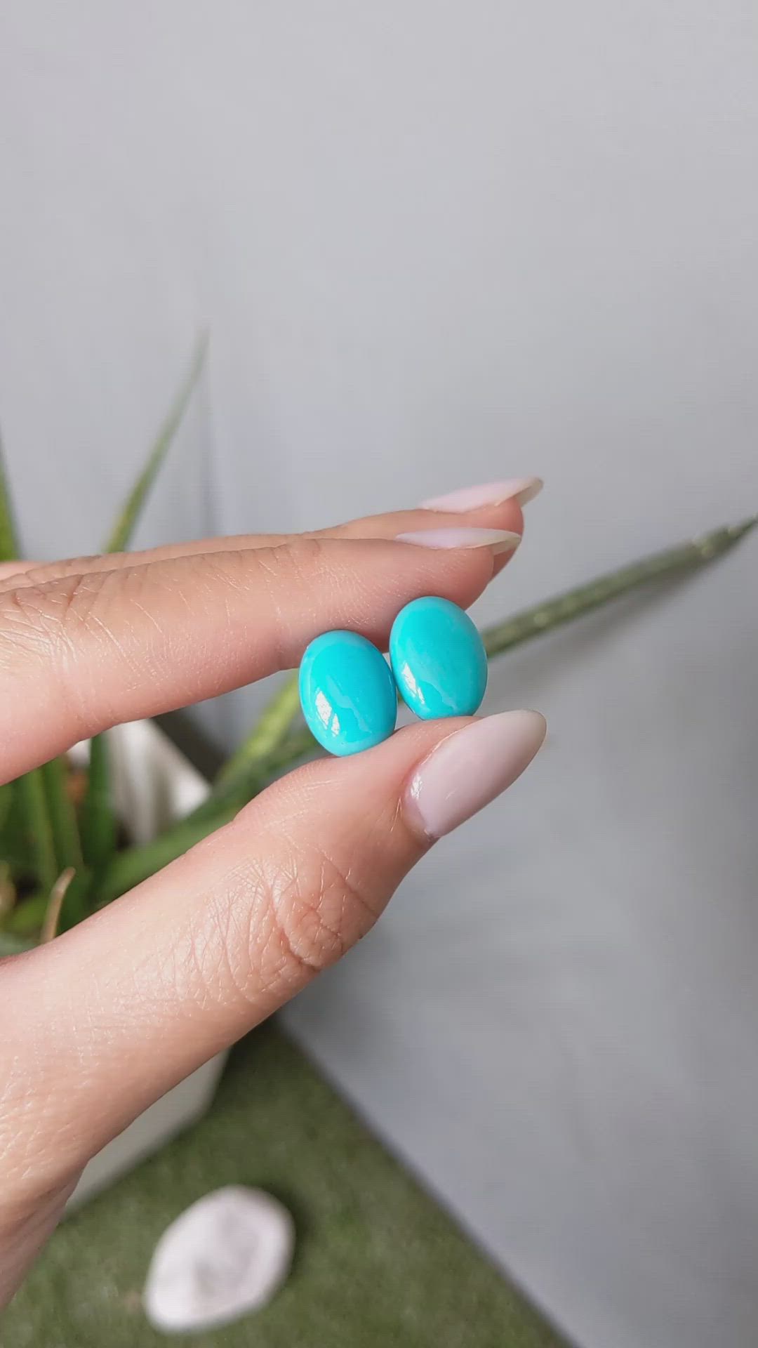 11.00&nbsp;Ct.Tw.Total Carat Weight Blue Cabochon Turquoise Pair from USA Size Video