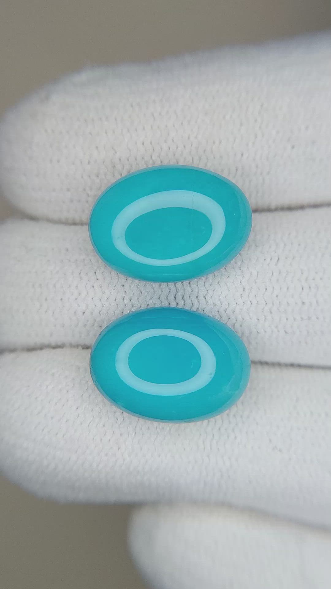 11.00&nbsp;Ct.Tw.Total Carat Weight Cabochon Turquoise Pair from USA Size Video