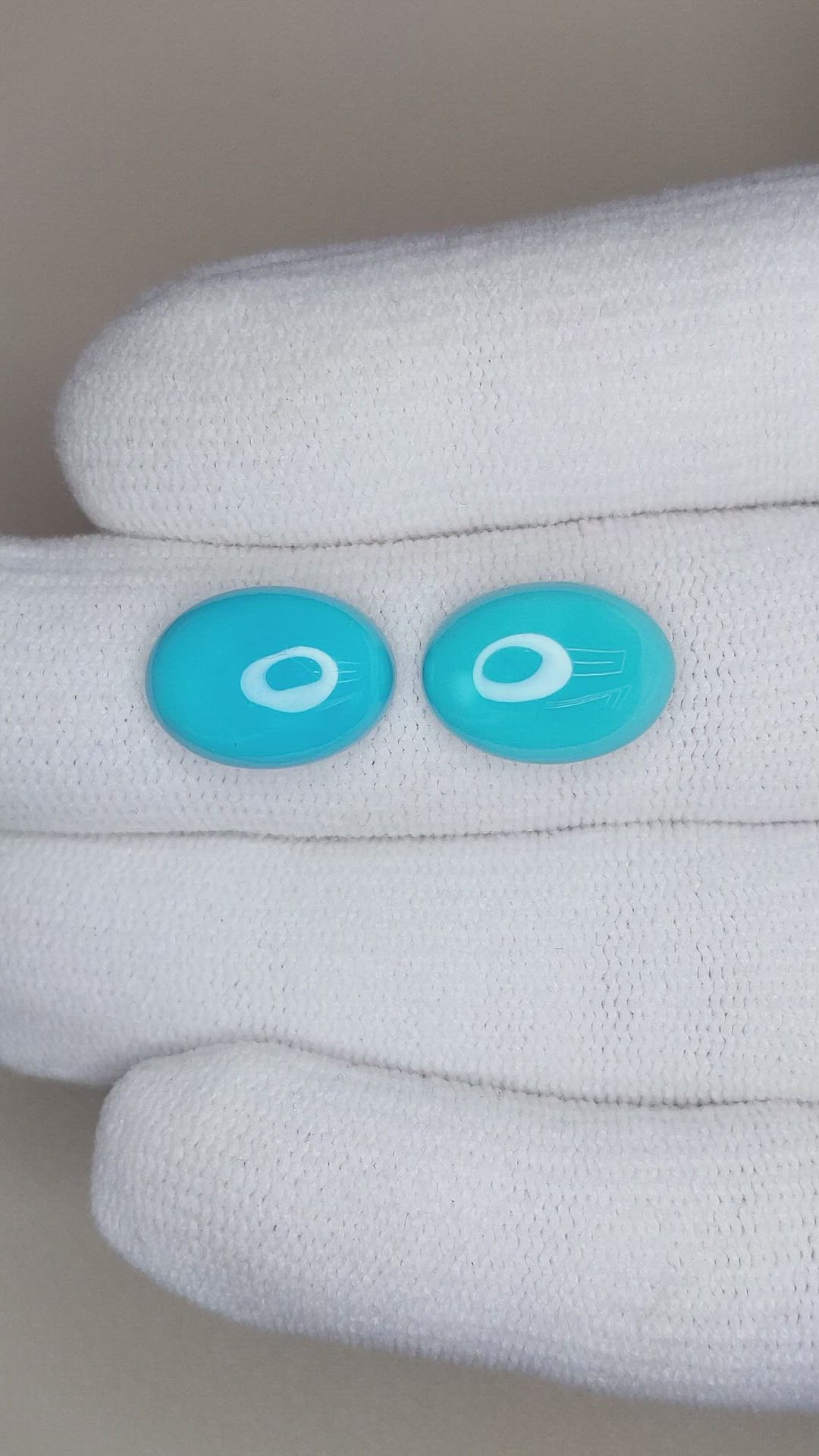 9.38&nbsp;Ct.Tw.Total Carat Weight Cabochon Turquoise Pair from USA Size Video
