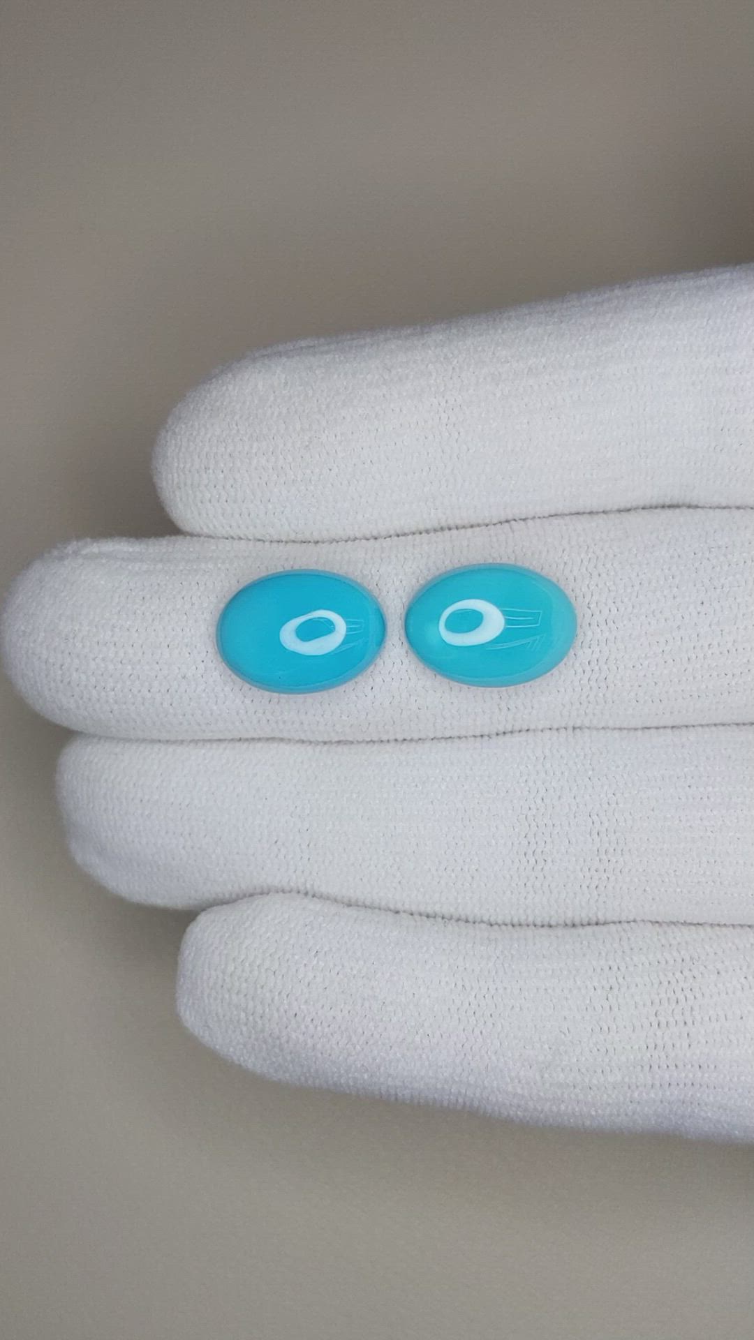 9.38&nbsp;Ct.Tw.Total Carat Weight Cabochon Turquoise Pair from USA Size Video