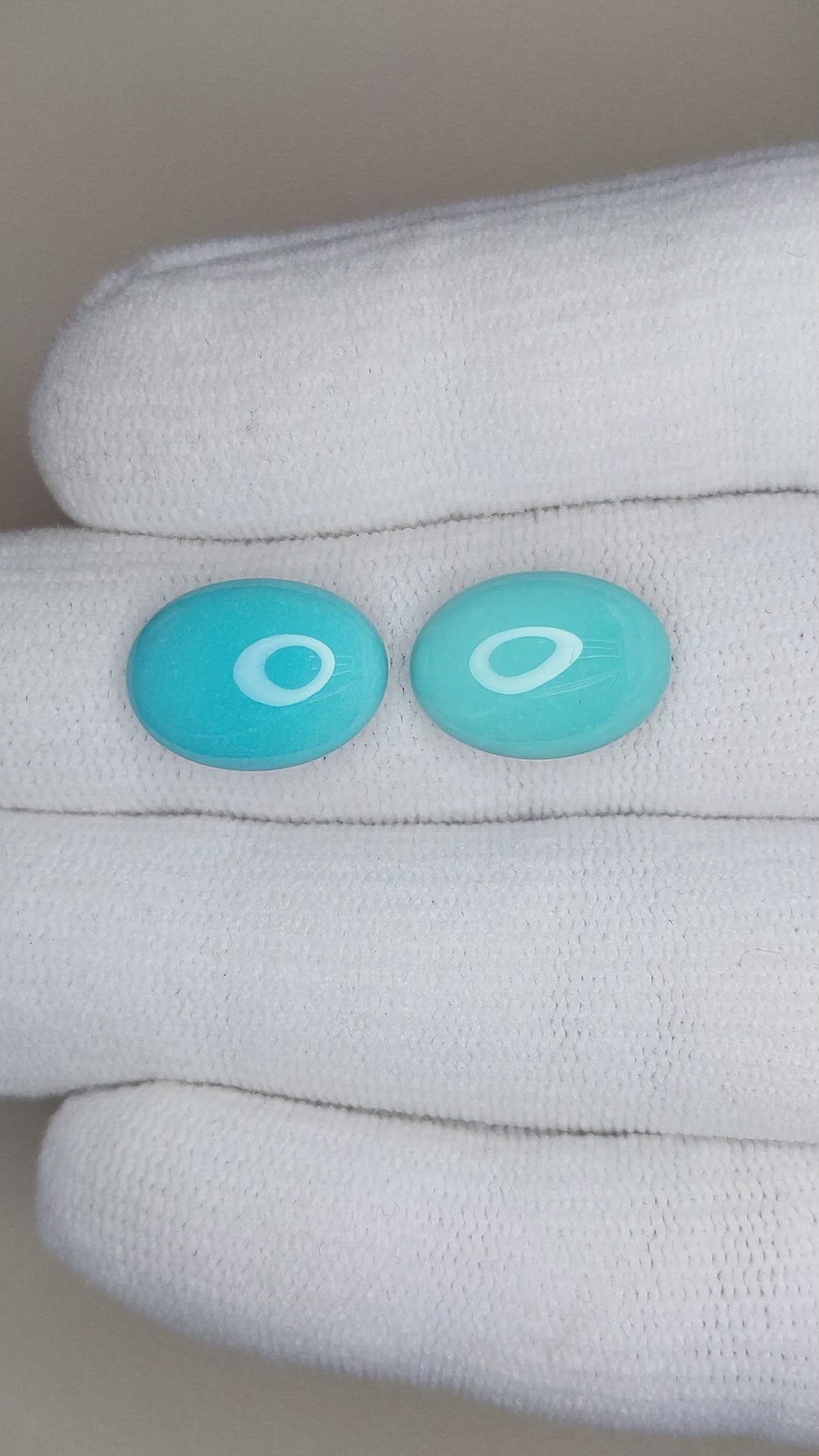 10.50&nbsp;Ct.Tw.Total Carat Weight Cabochon Turquoise Pair from USA Size Video