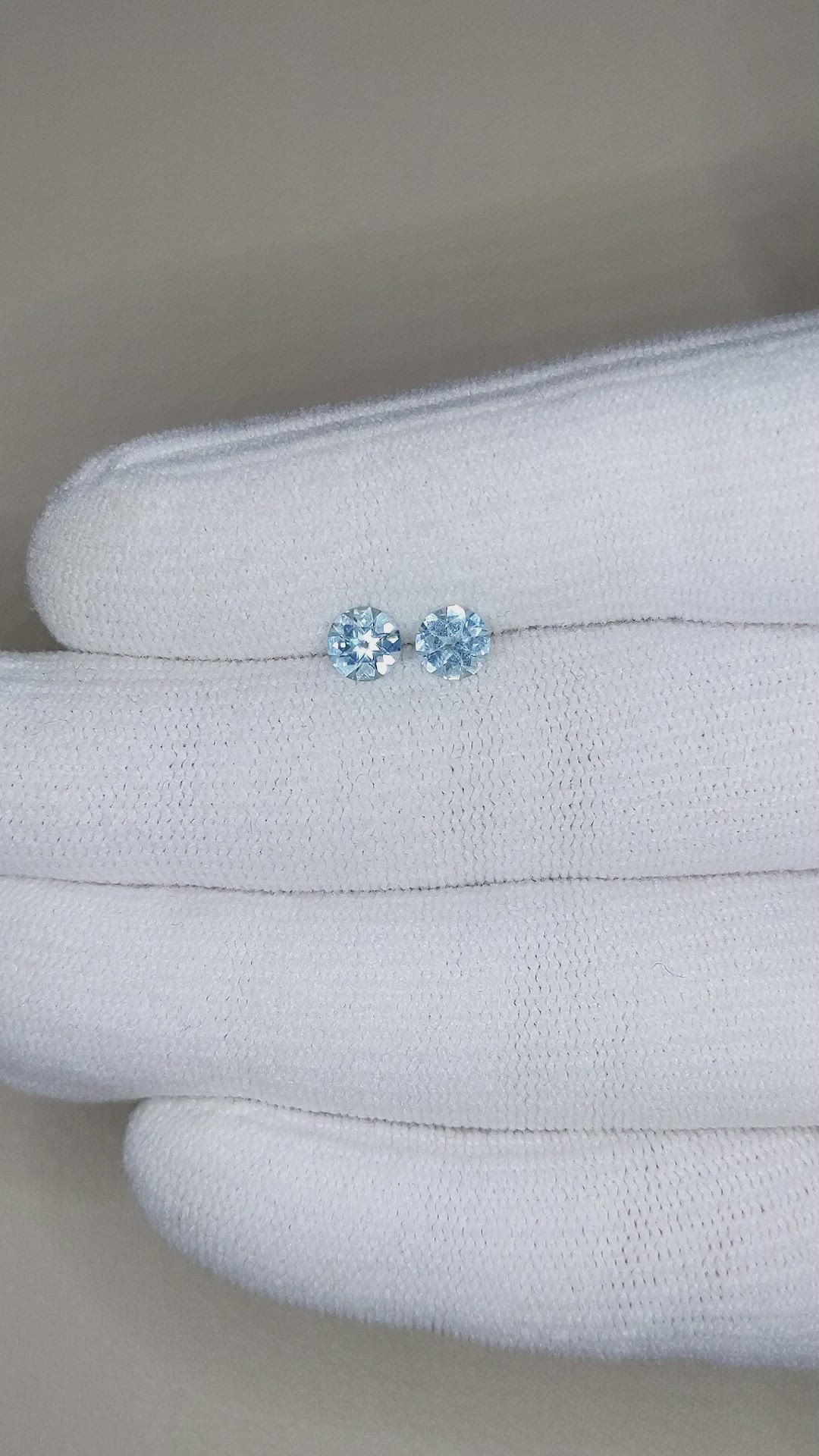 0.75&nbsp;Ct.Tw.Total Carat Weight Aquamarine Pair from Brazil Size Video