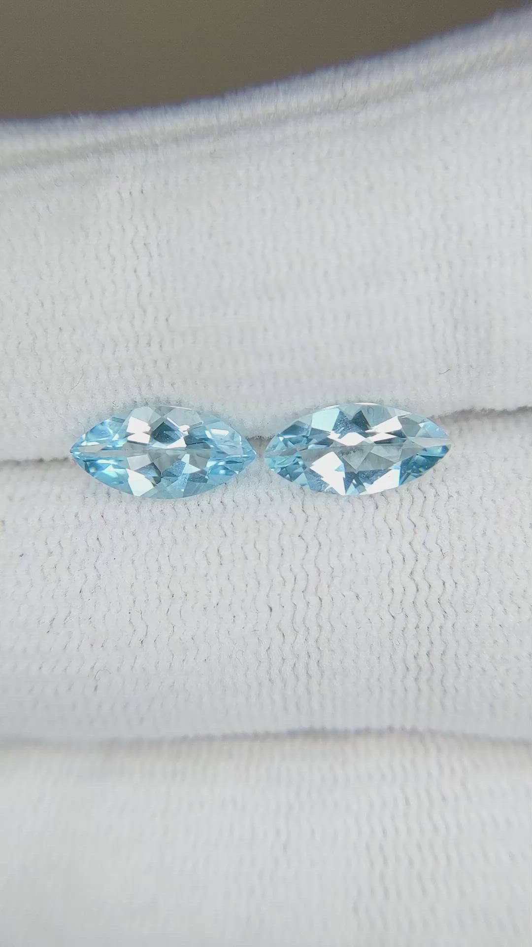 1.71&nbsp;Ct.Tw.Total Carat Weight Aquamarine Pair from Brazil Size Video