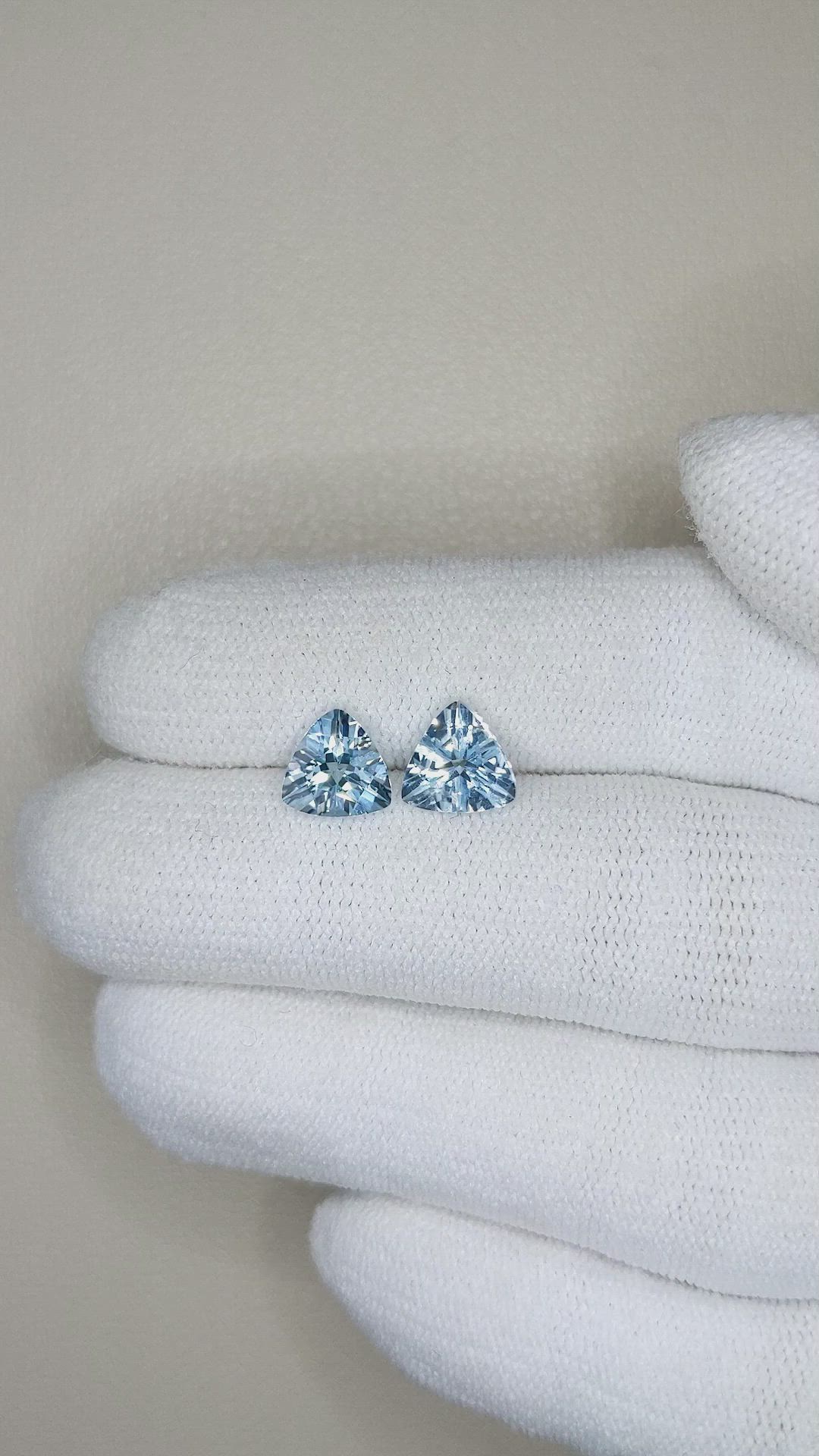 1.96&nbsp;Ct.Tw.Total Carat Weight Aquamarine Pair from Brazil Size Video