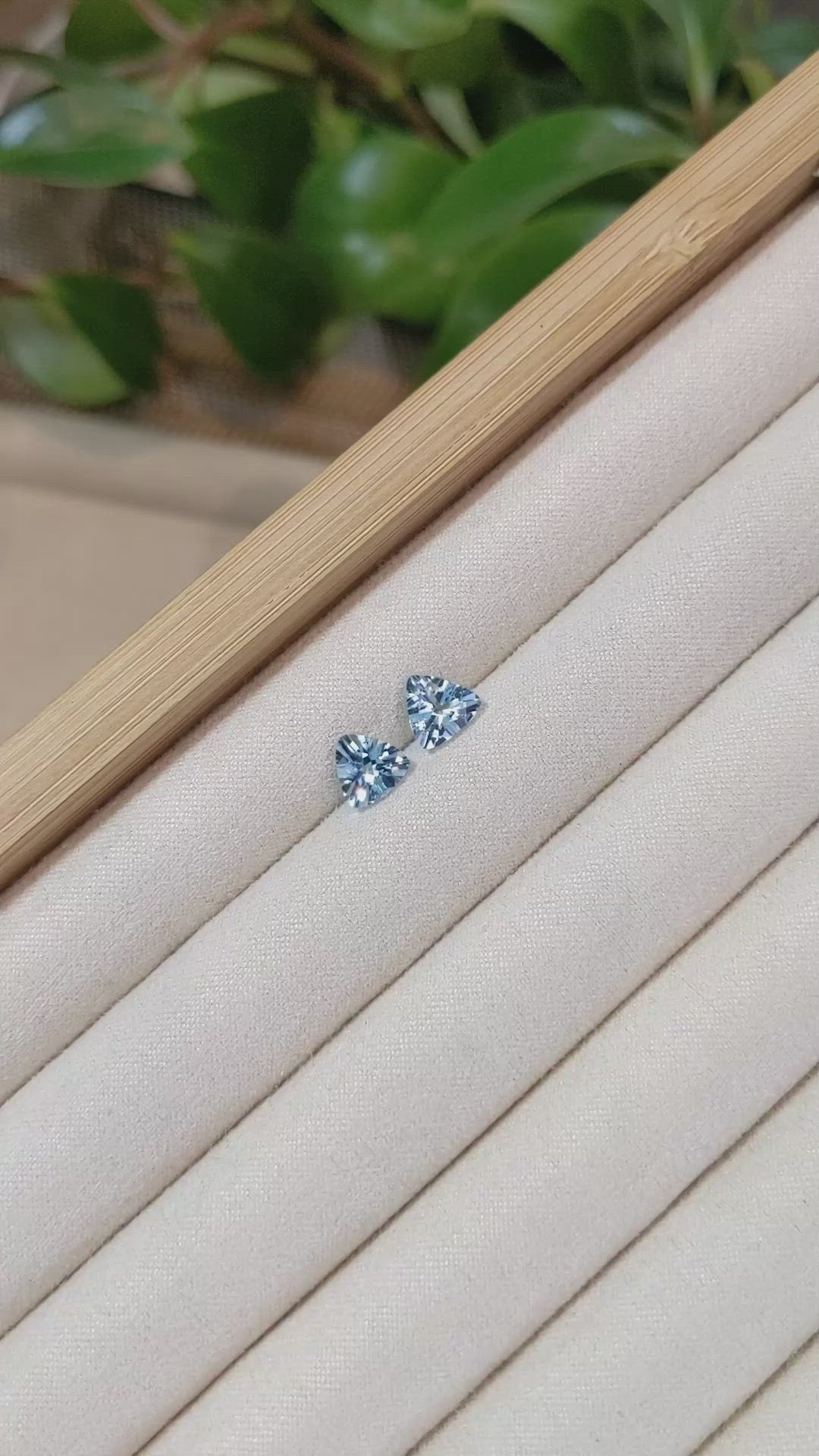 1.96&nbsp;Ct.Tw.Total Carat Weight Aquamarine Pair from Brazil Size Video