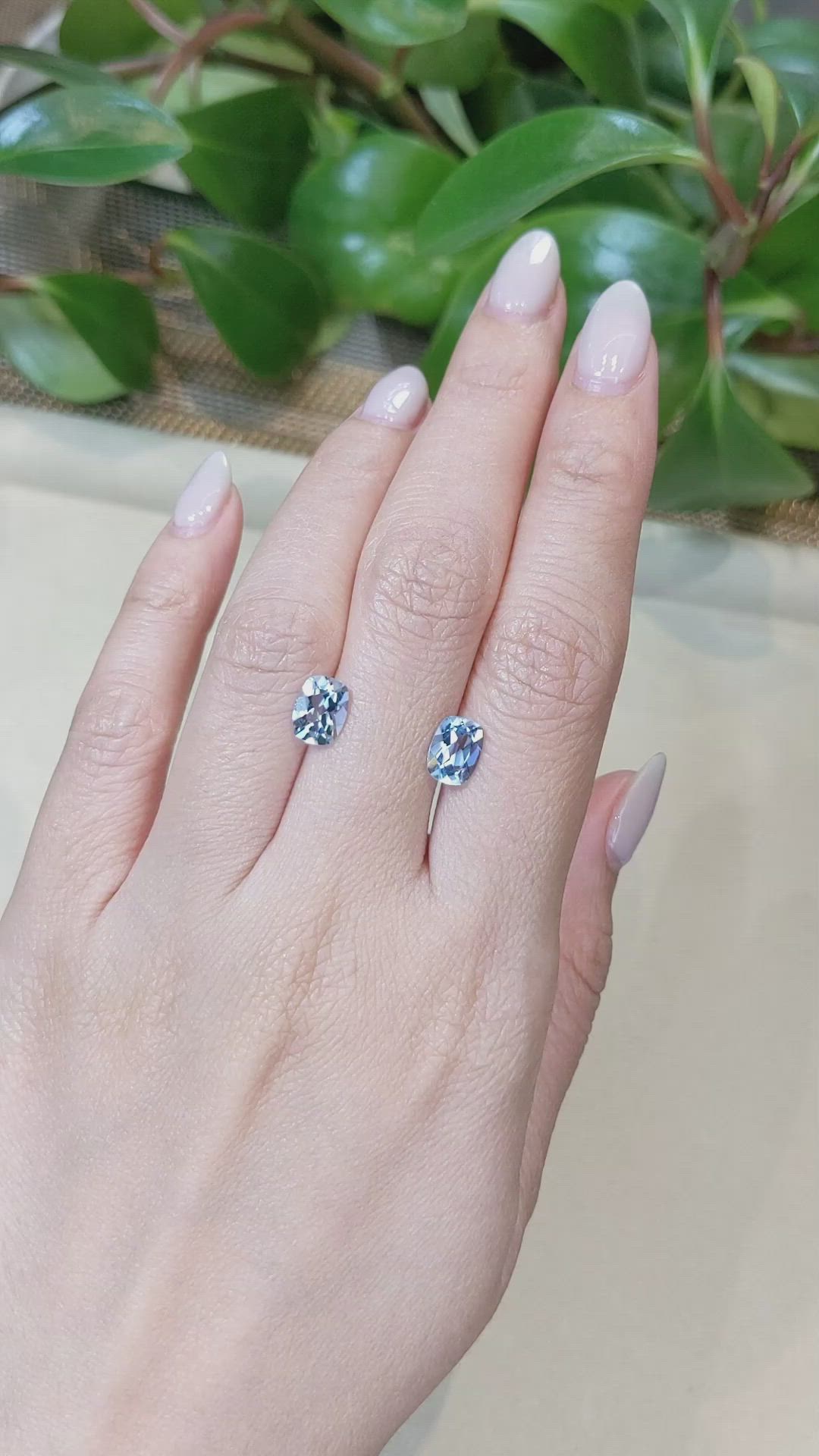 2.12&nbsp;Ct.Tw.Total Carat Weight Aquamarine Pair from Brazil Size Video