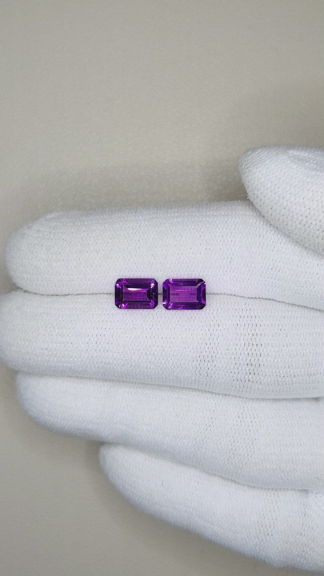 1.69&nbsp;Ct.Tw.Total Carat Weight Amethyst Pair from Brazil Size Video