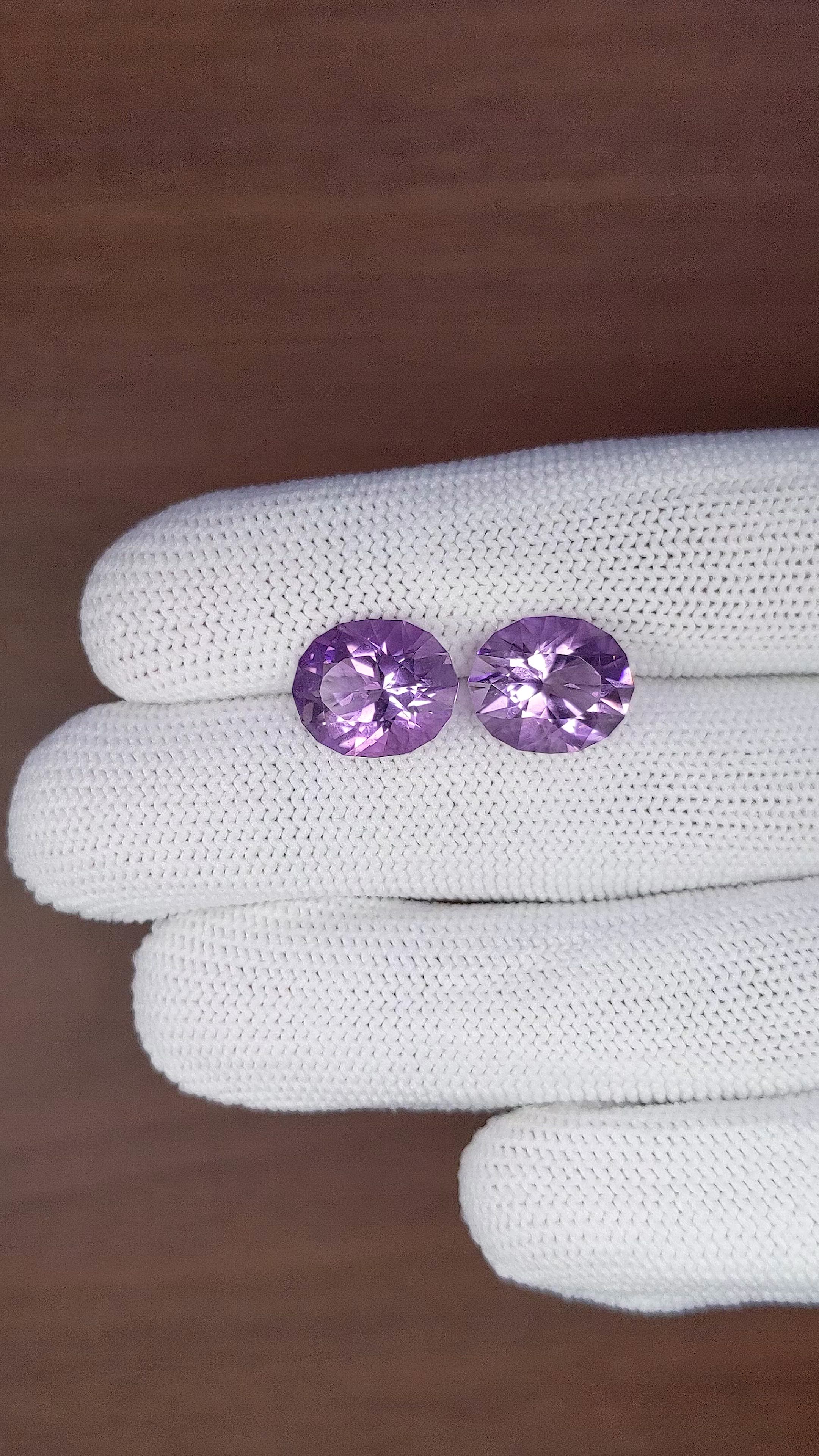 9.90&nbsp;Ct.Tw.Total Carat Weight Purple Amethyst Pair from Africa Size Video