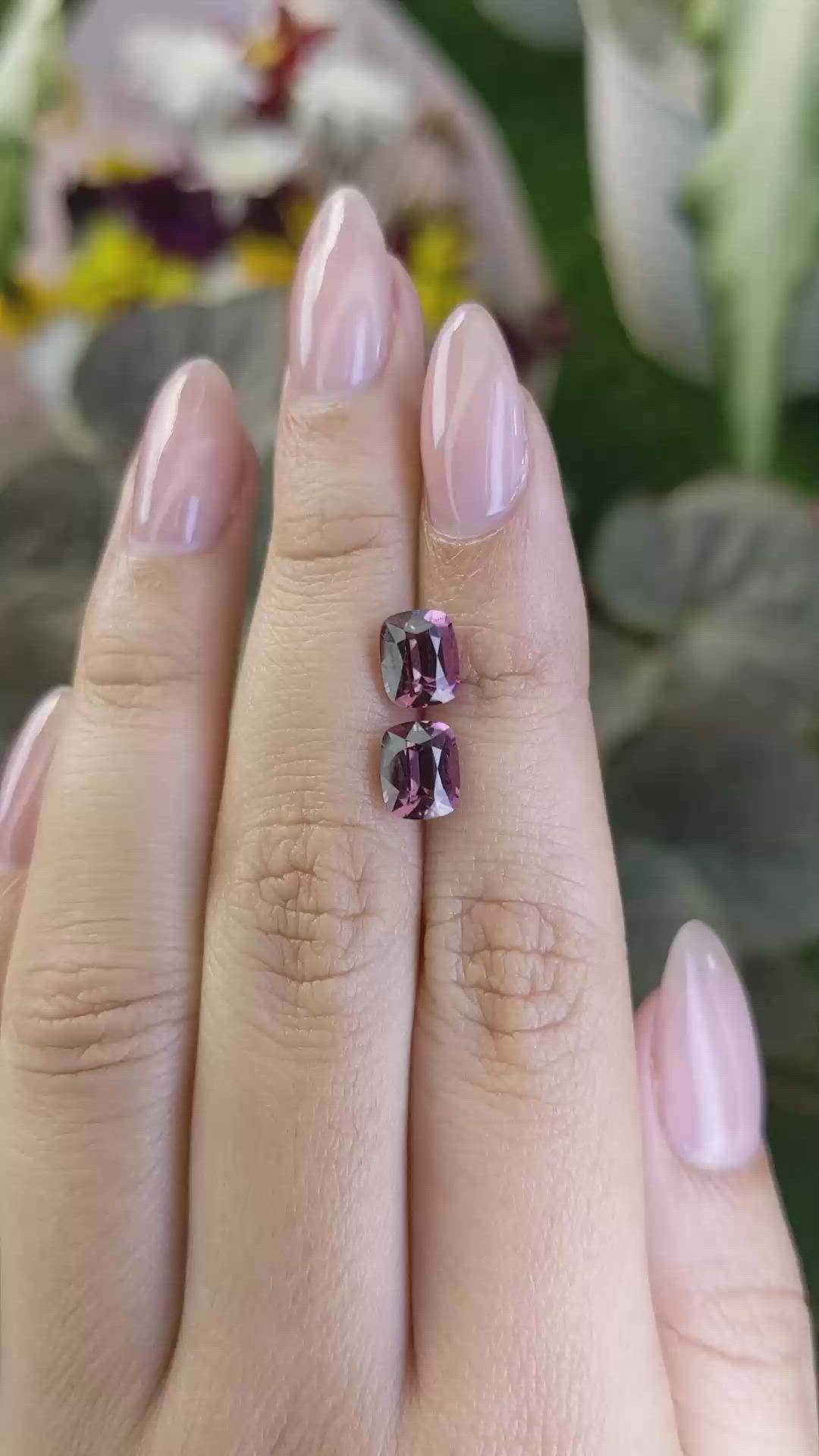 3.35&nbsp;Ct.Tw.Total Carat Weight Spinel Pair from Ceylon (Sri Lanka) Size Video