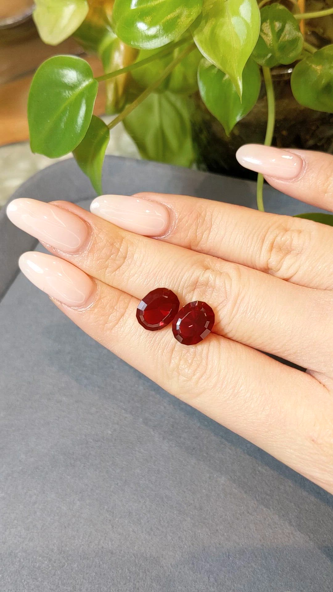 5.27&nbsp;Ct.Tw.Total Carat Weight Opal Pair from Mexico Size Video