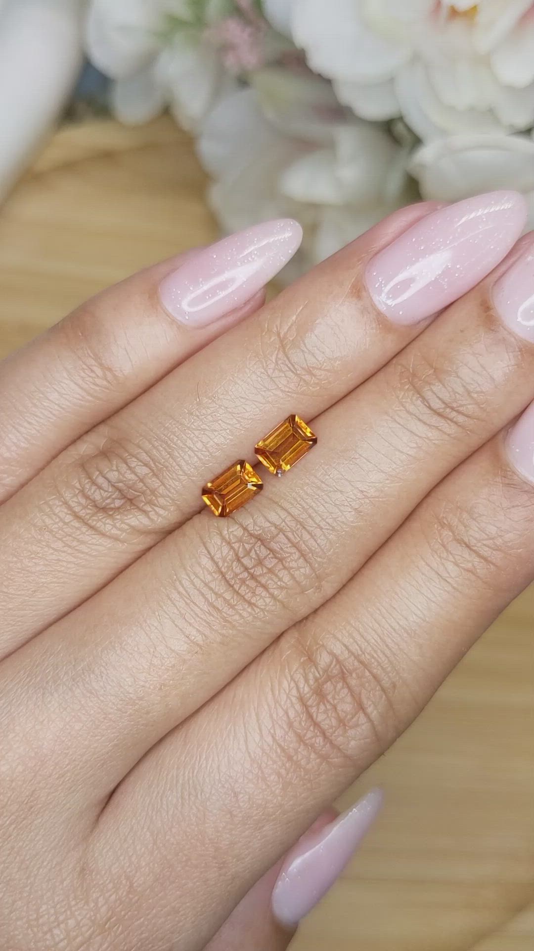 1.00&nbsp;Ct.Tw.Total Carat Weight Madeira Citrine Pair from Brazil Size Video