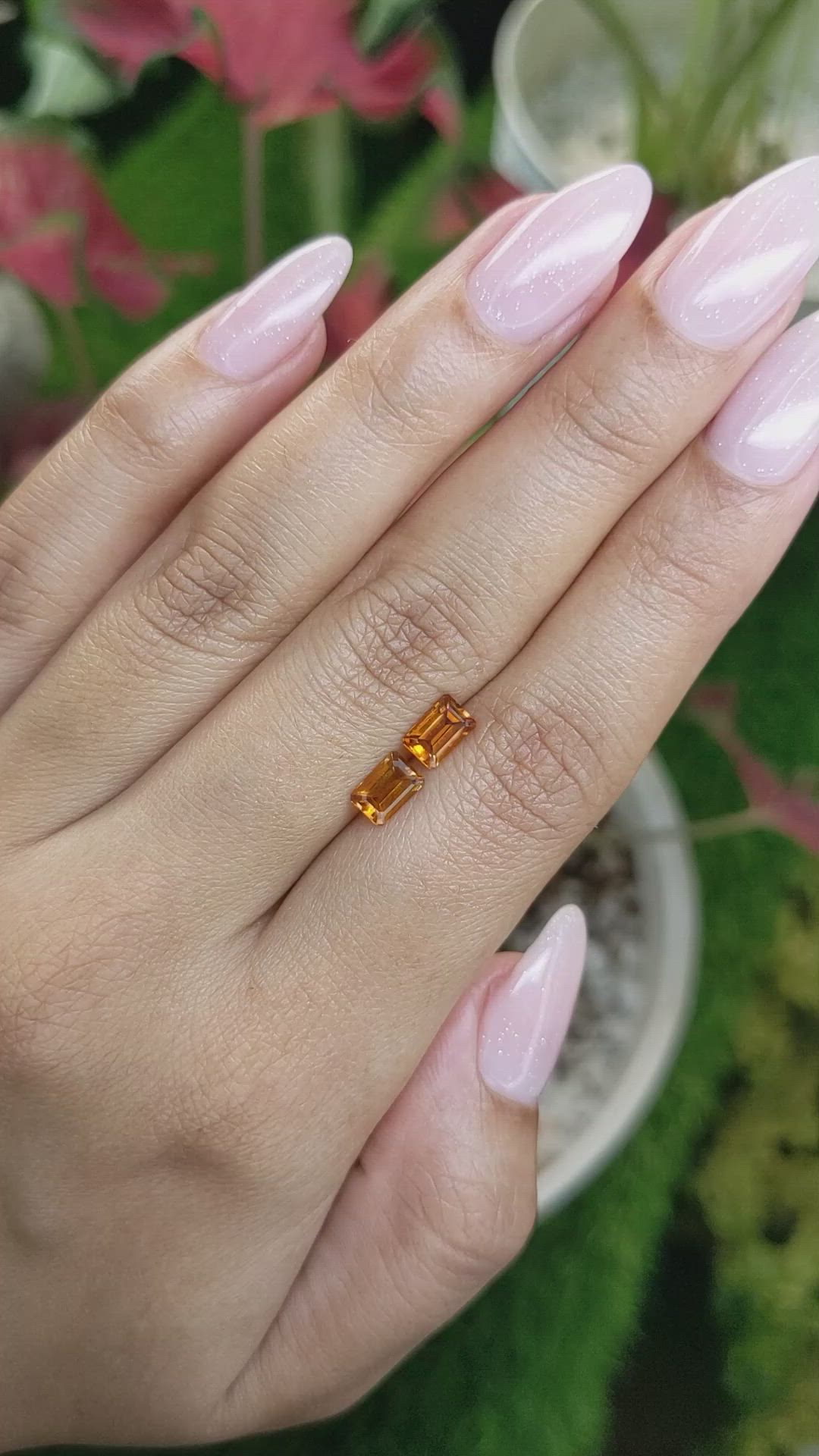 1.05&nbsp;Ct.Tw.Total Carat Weight Madeira Citrine Pair from Brazil Size Video