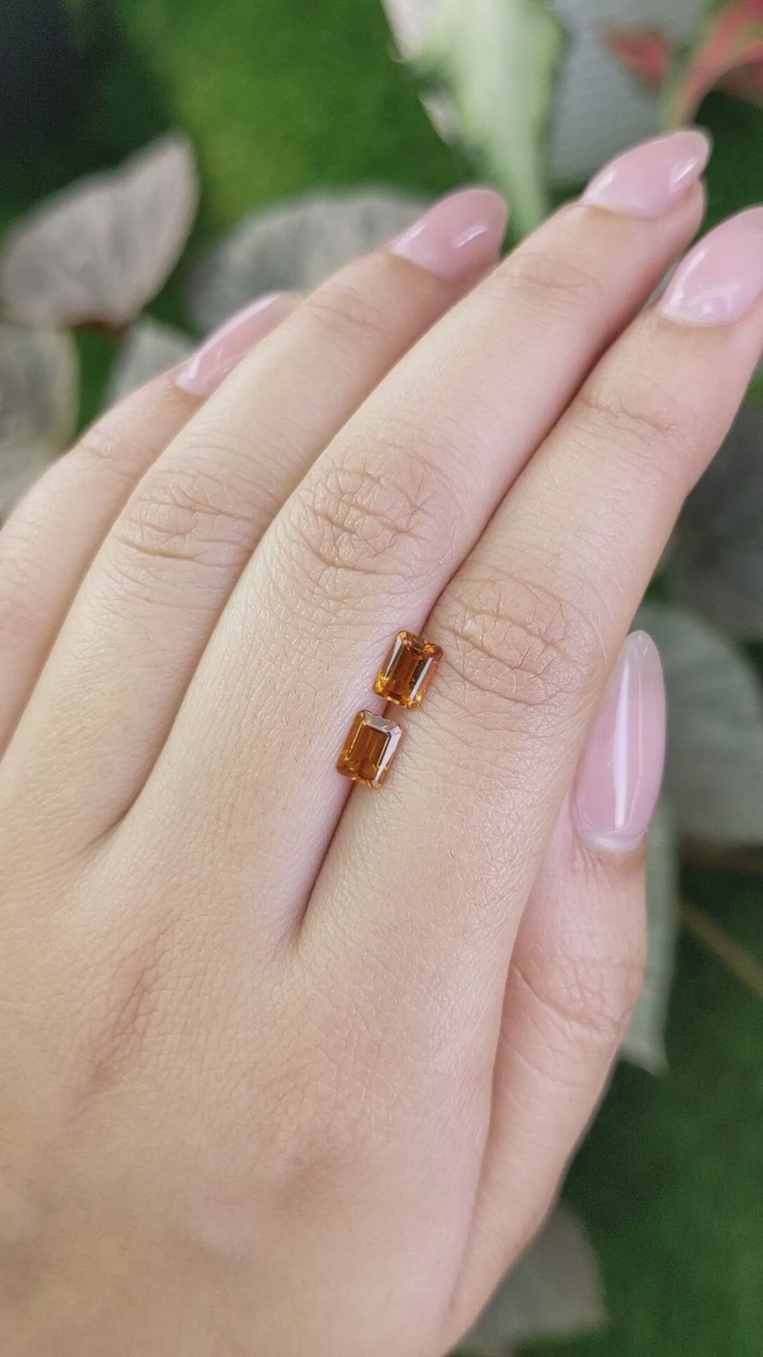 0.97&nbsp;Ct.Tw.Total Carat Weight Madeira Citrine Pair from Brazil Size Video