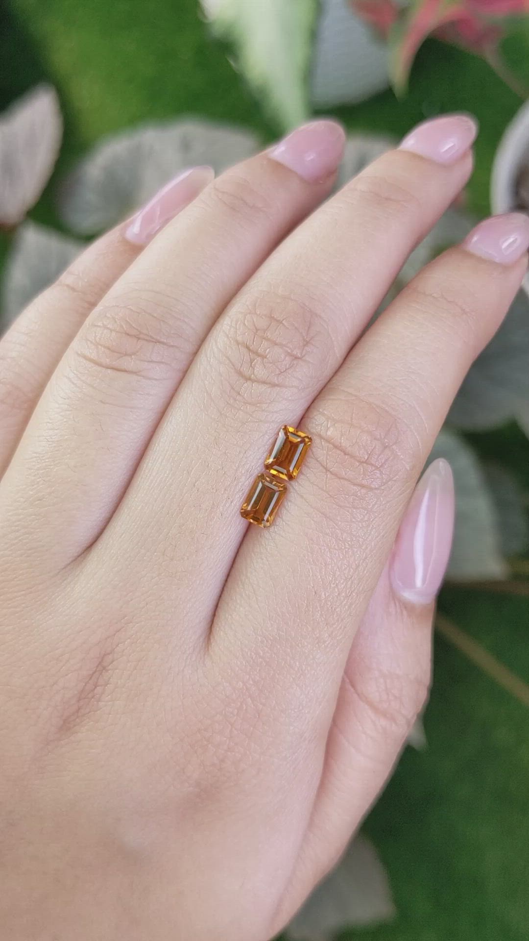 1.02&nbsp;Ct.Tw.Total Carat Weight Madeira Citrine Pair from Brazil Size Video