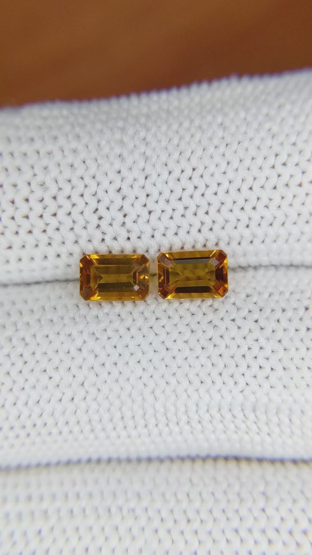 1.02&nbsp;Ct.Tw.Total Carat Weight Madeira Citrine Pair from Brazil Size Video