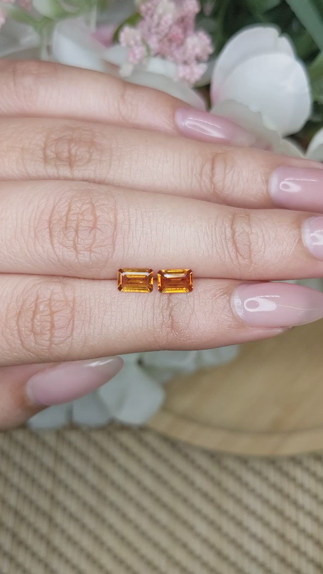 0.88&nbsp;Ct.Tw.Total Carat Weight Madeira Citrine Pair from Brazil Size Video