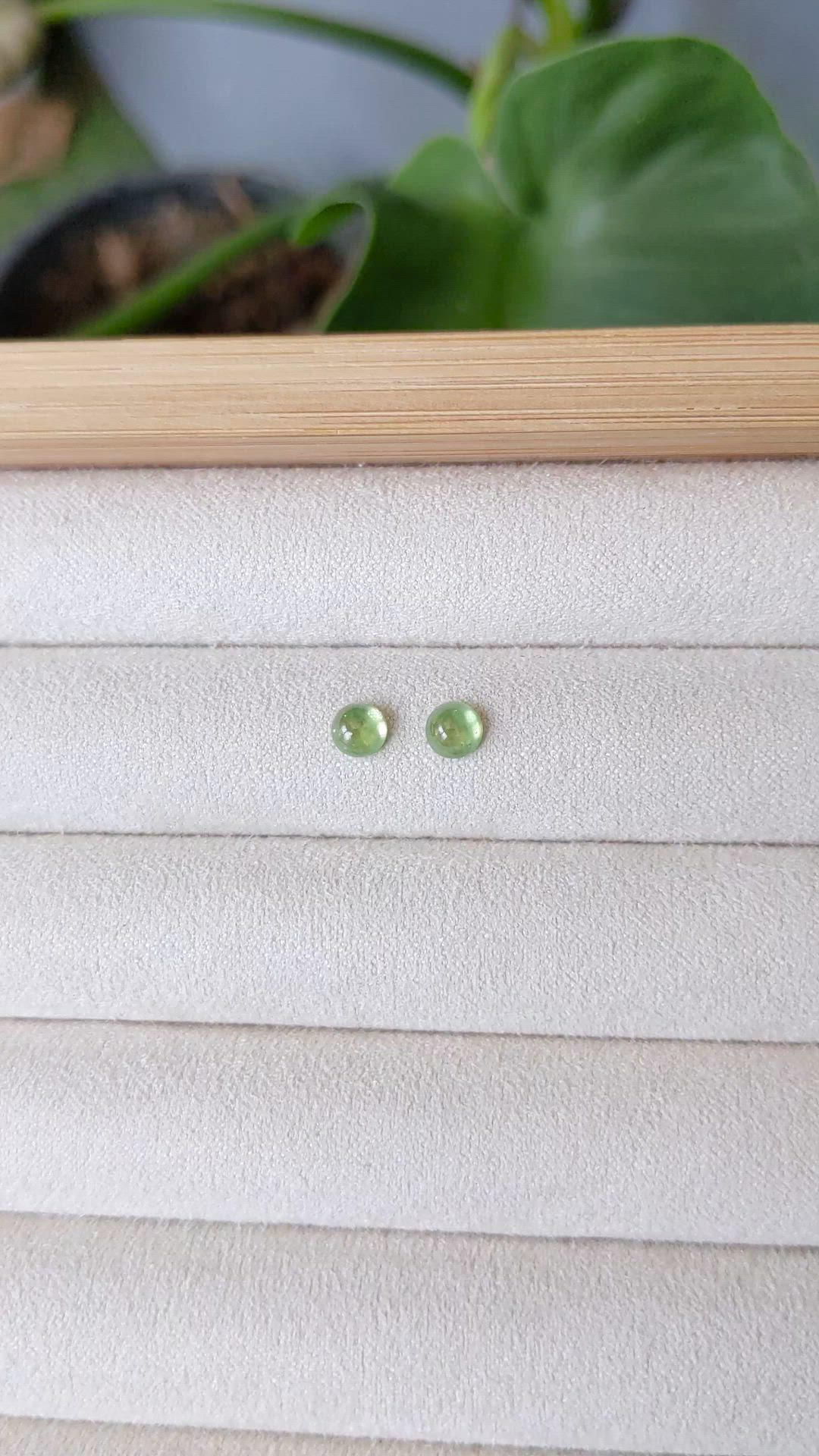 0.98&nbsp;Ct.Tw.Total Carat Weight Green Cabochon Demantoid Garnet Pair from Russia Size Video