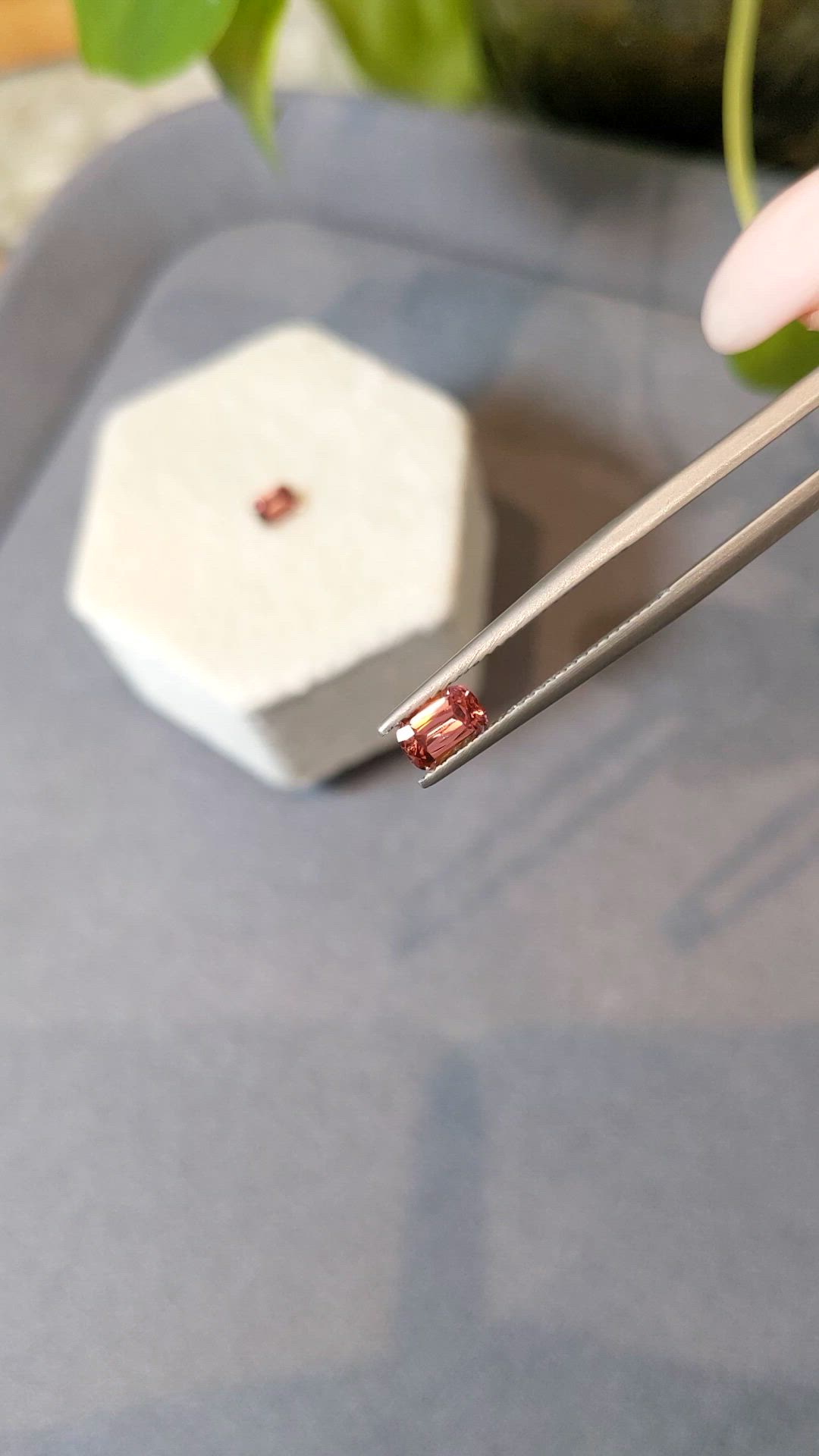 1.22&nbsp;Ct.Tw.Total Carat Weight Malaya Garnet Pair from Tanzania Size Video