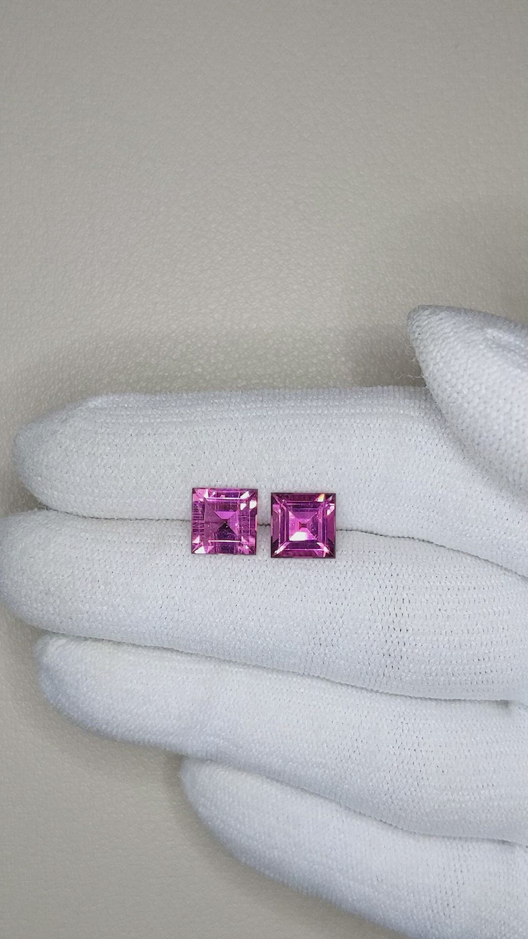 2.99&nbsp;Ct.Tw.Total Carat Weight Purplish Pink Tourmaline Pair from Mozambique Size Video