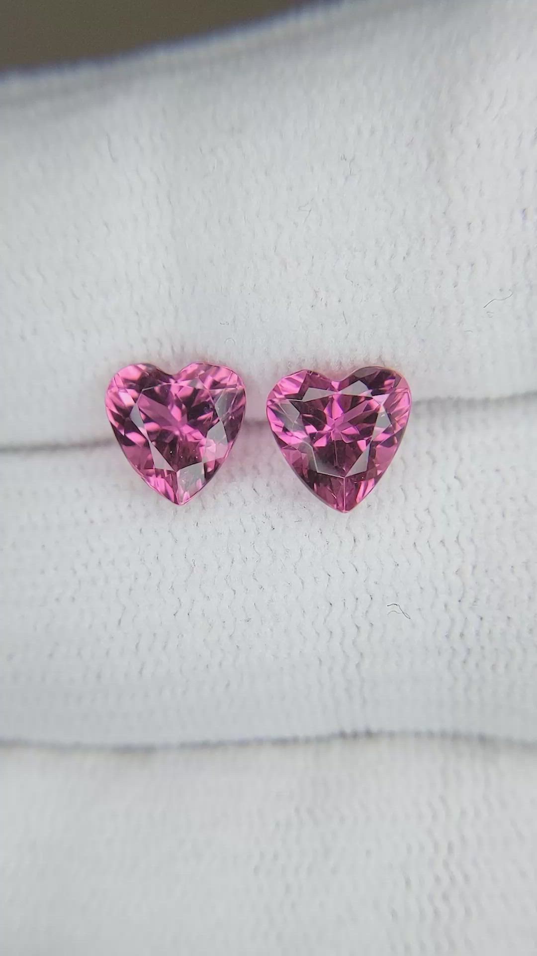 2.31&nbsp;Ct.Tw.Total Carat Weight Pink Tourmaline Pair from Mozambique Size Video