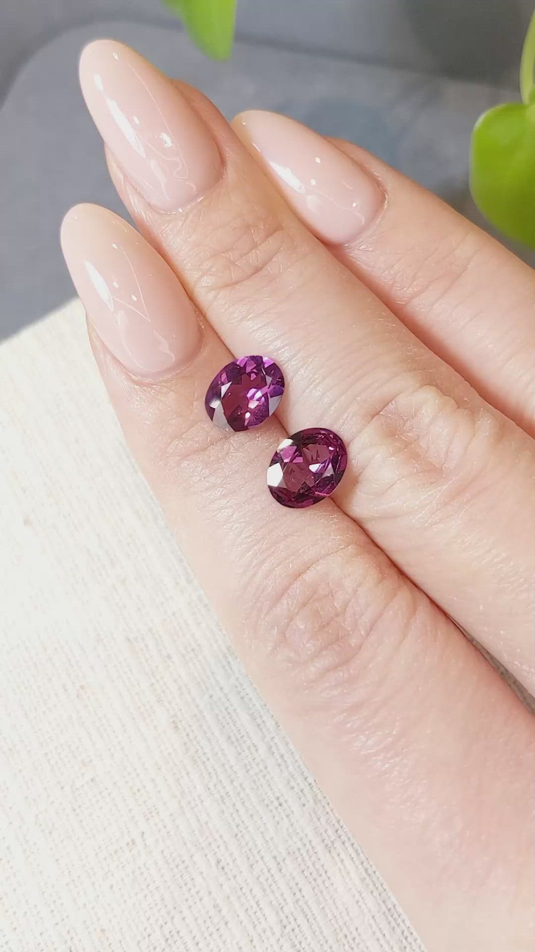 3.36&nbsp;Ct.Tw.Total Carat Weight Purplish Pink Rhodolite Garnet Pair from Tanzania Size Video