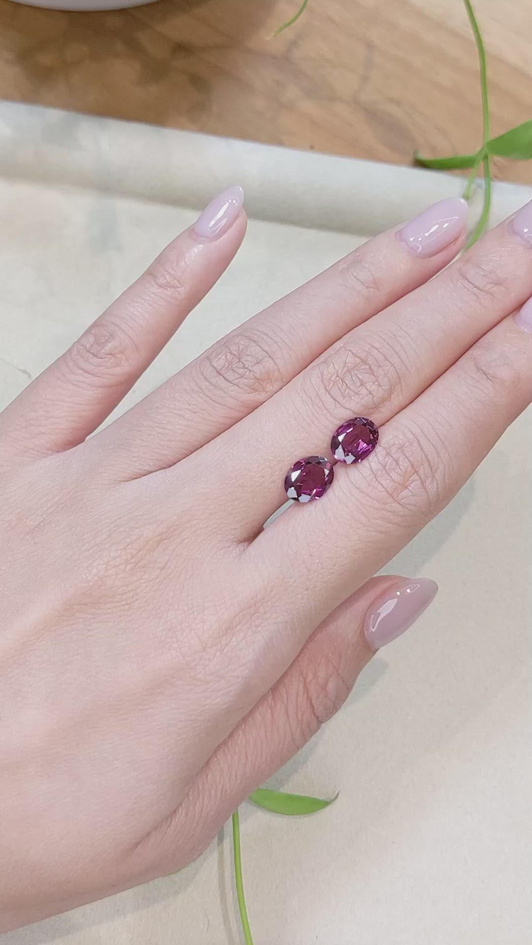 3.92&nbsp;Ct.Tw.Total Carat Weight Purplish Pink Rhodolite Garnet Pair from Tanzania Size Video