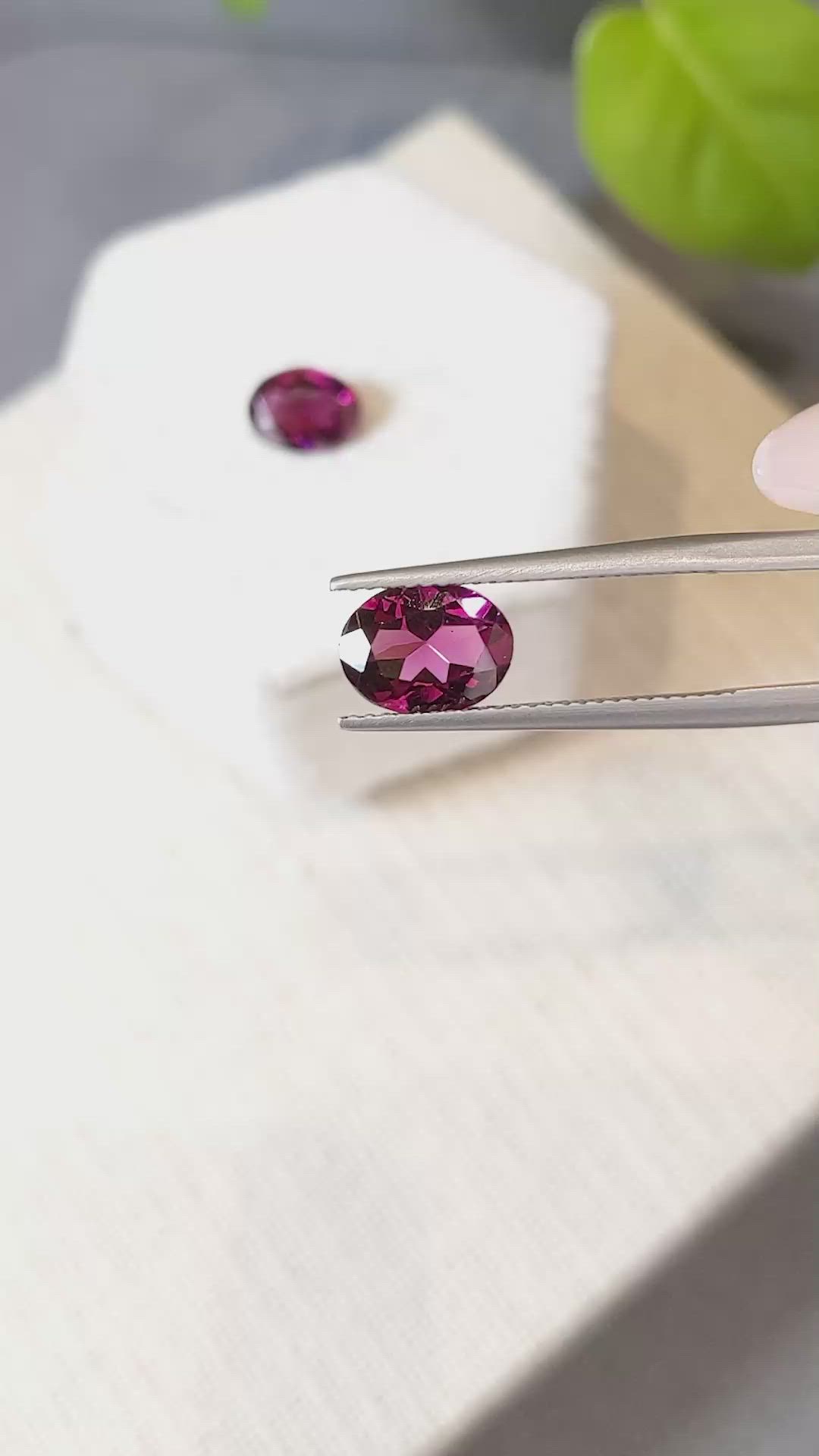 3.56&nbsp;Ct.Tw.Total Carat Weight Pinkish Purple Rhodolite Garnet Pair from Tanzania Size Video