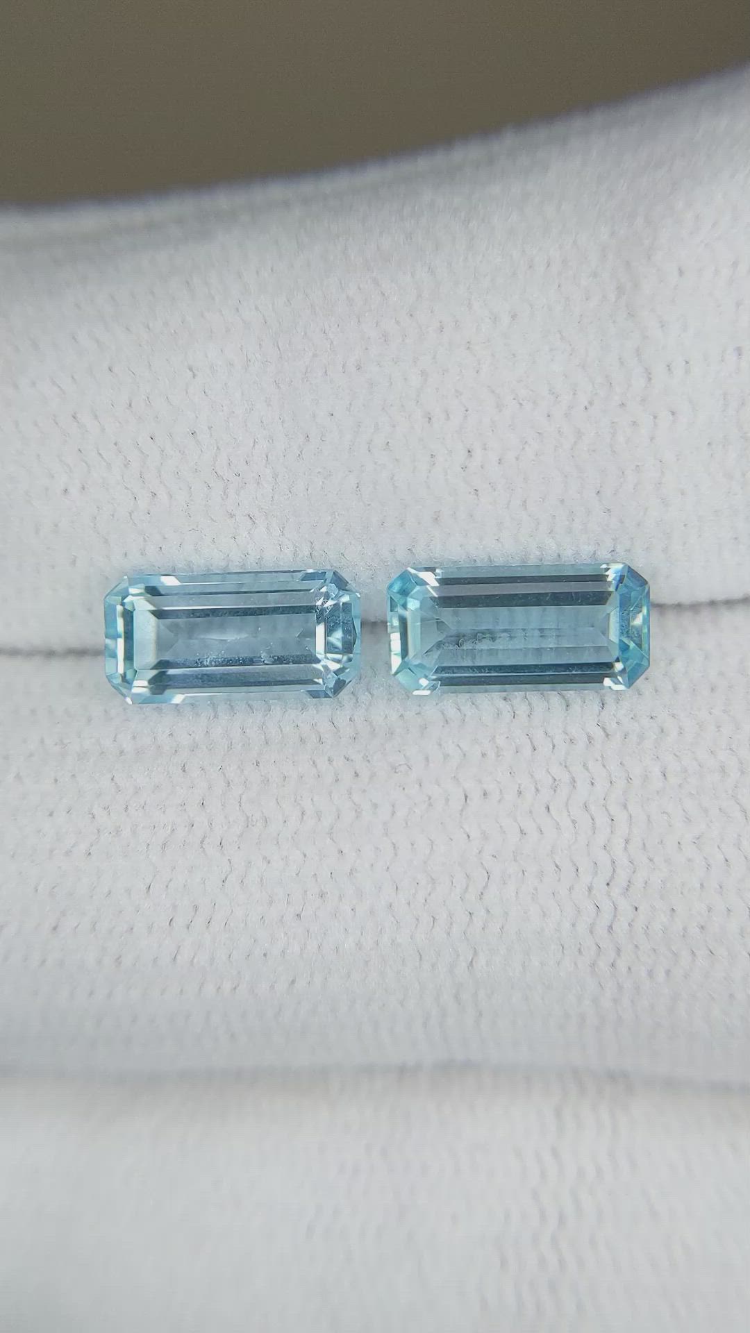 2.48&nbsp;Ct.Tw.Total Carat Weight Blue Aquamarine Pair from Brazil Size Video