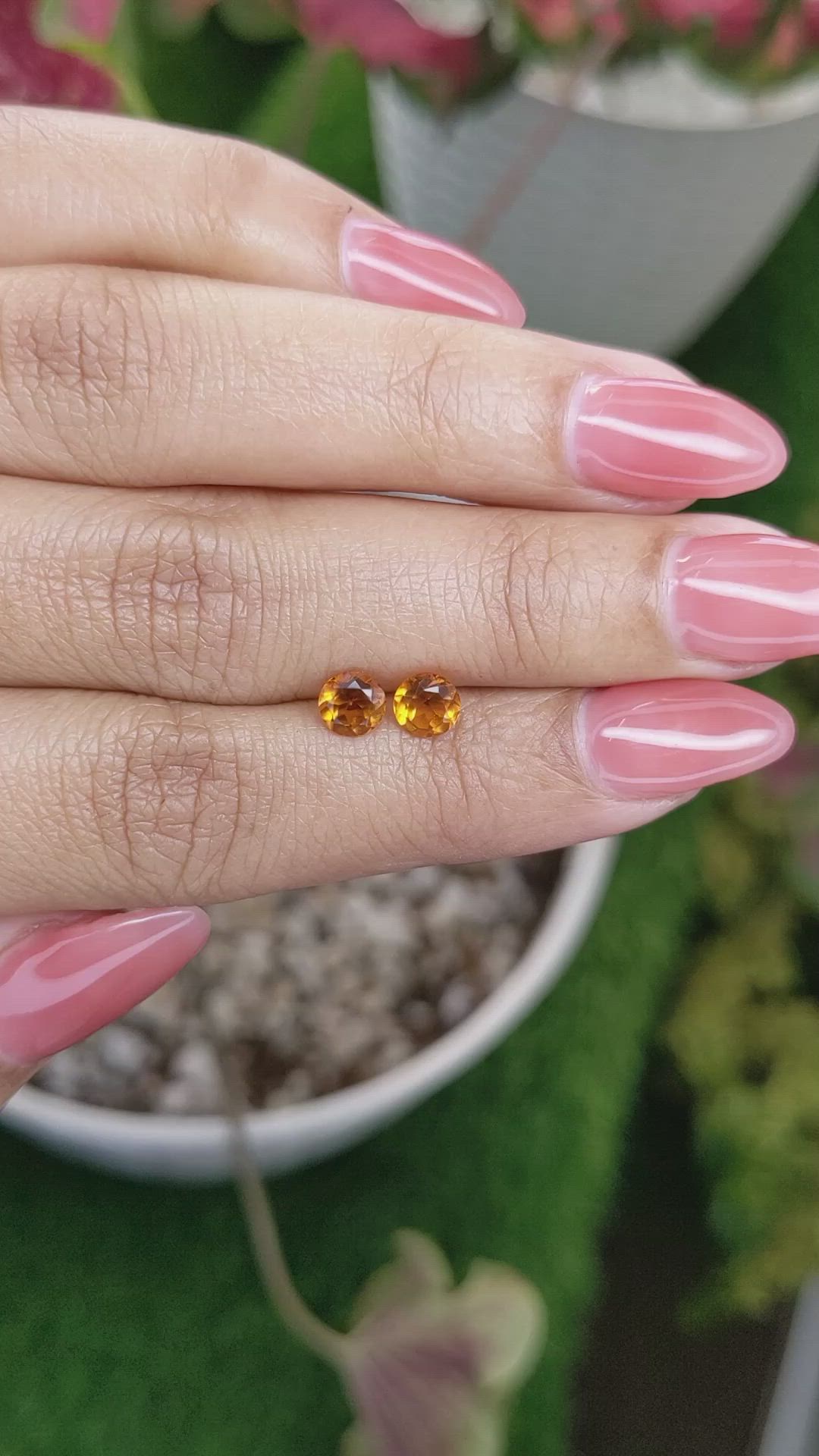 0.91&nbsp;Ct.Tw.Total Carat Weight Yellowish Orange Madeira Citrine Pair from Brazil Size Video