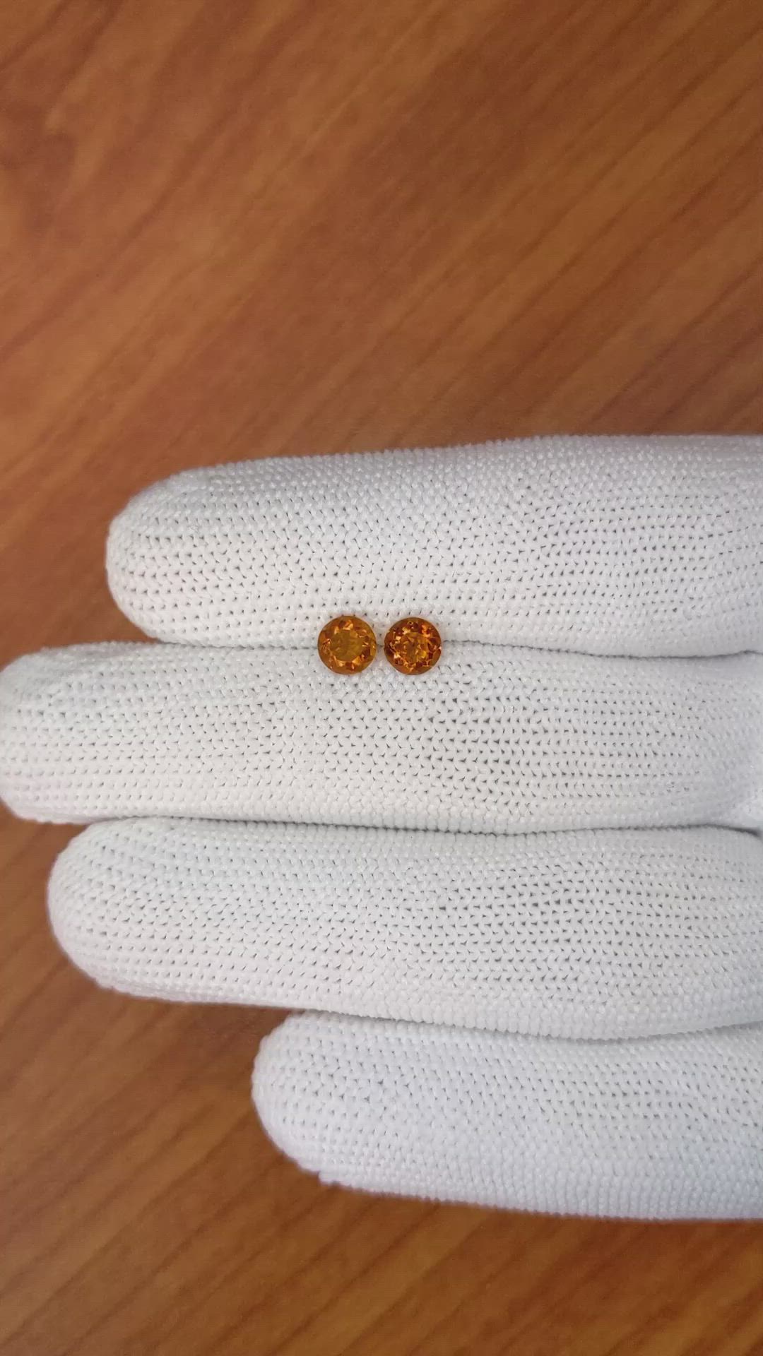 0.87&nbsp;Ct.Tw.Total Carat Weight Madeira Citrine Pair from Brazil Size Video