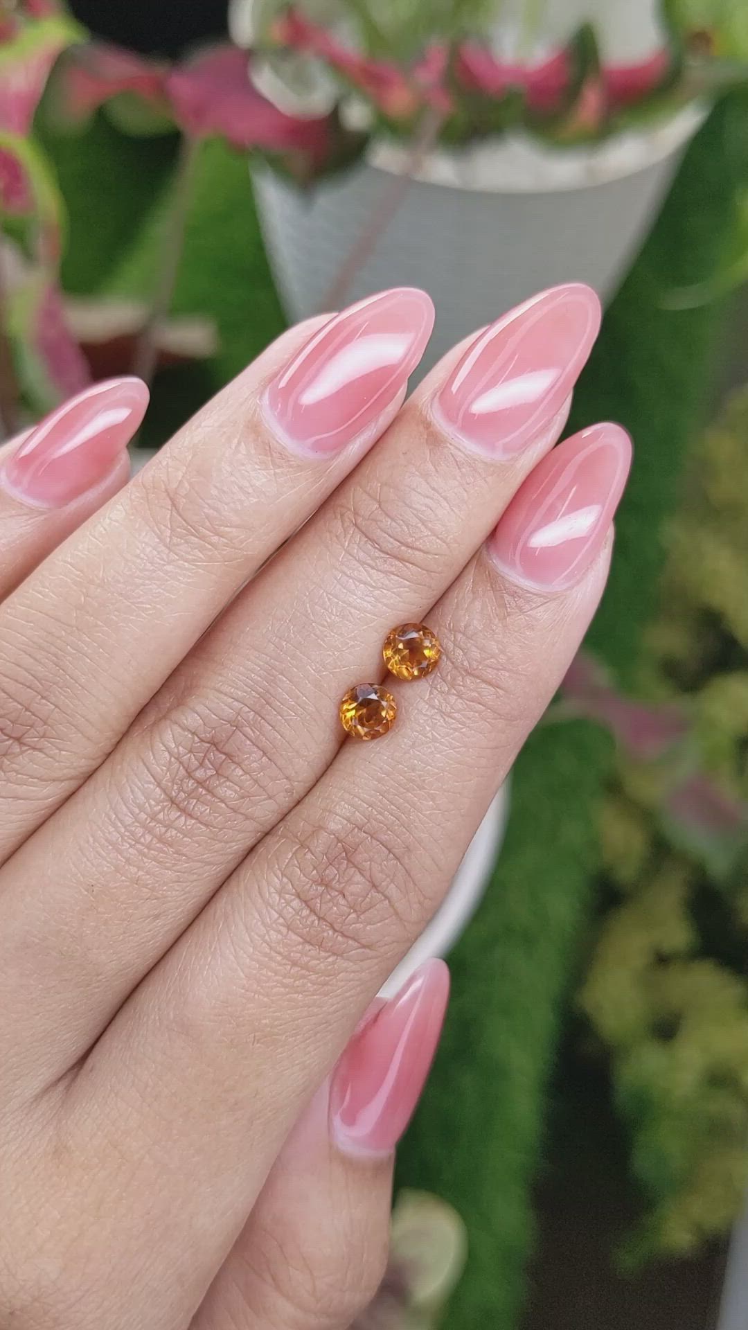 0.96&nbsp;Ct.Tw.Total Carat Weight Madeira Citrine Pair from Brazil Size Video