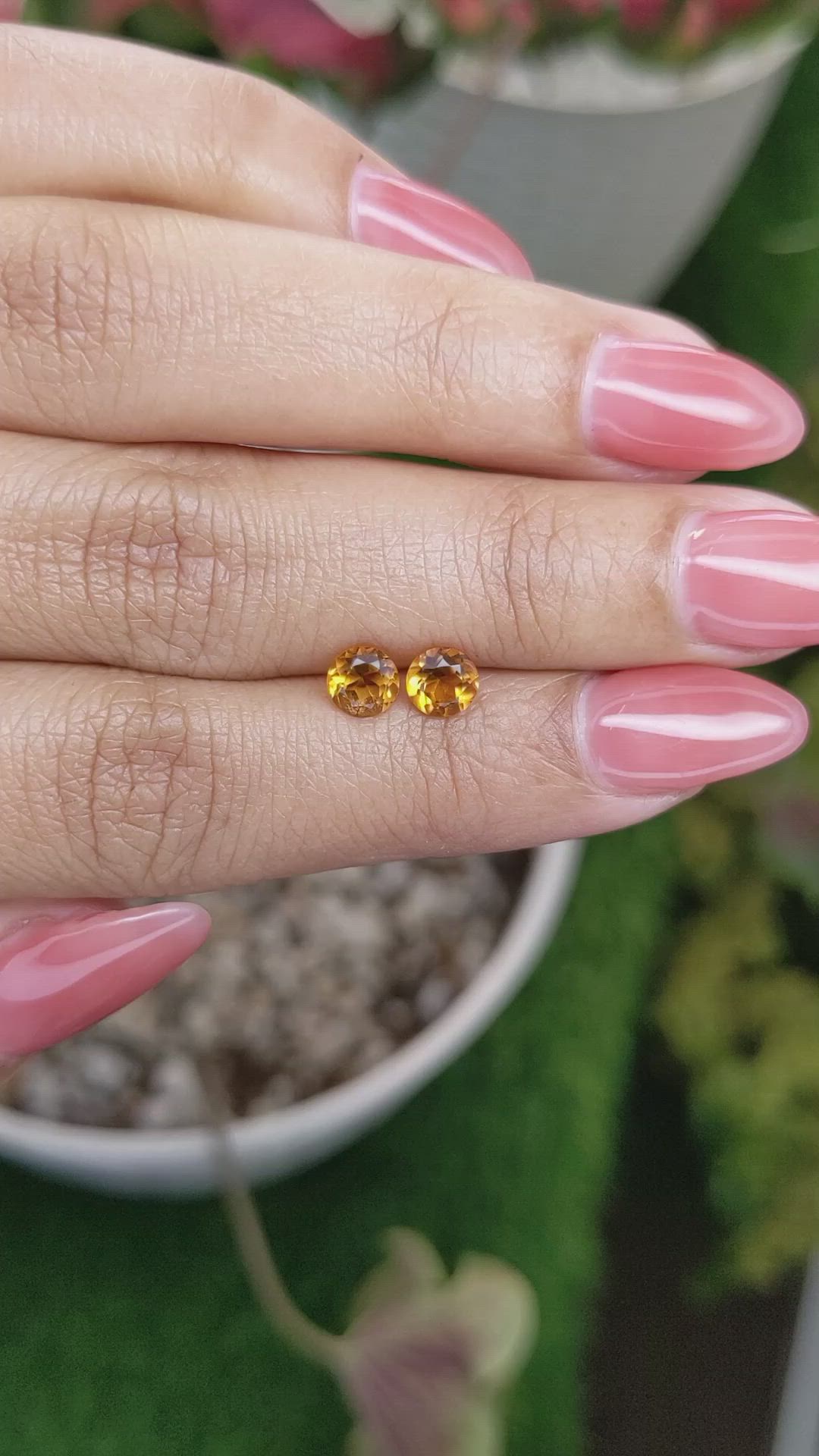 0.99&nbsp;Ct.Tw.Total Carat Weight Madeira Citrine Pair from Brazil Size Video