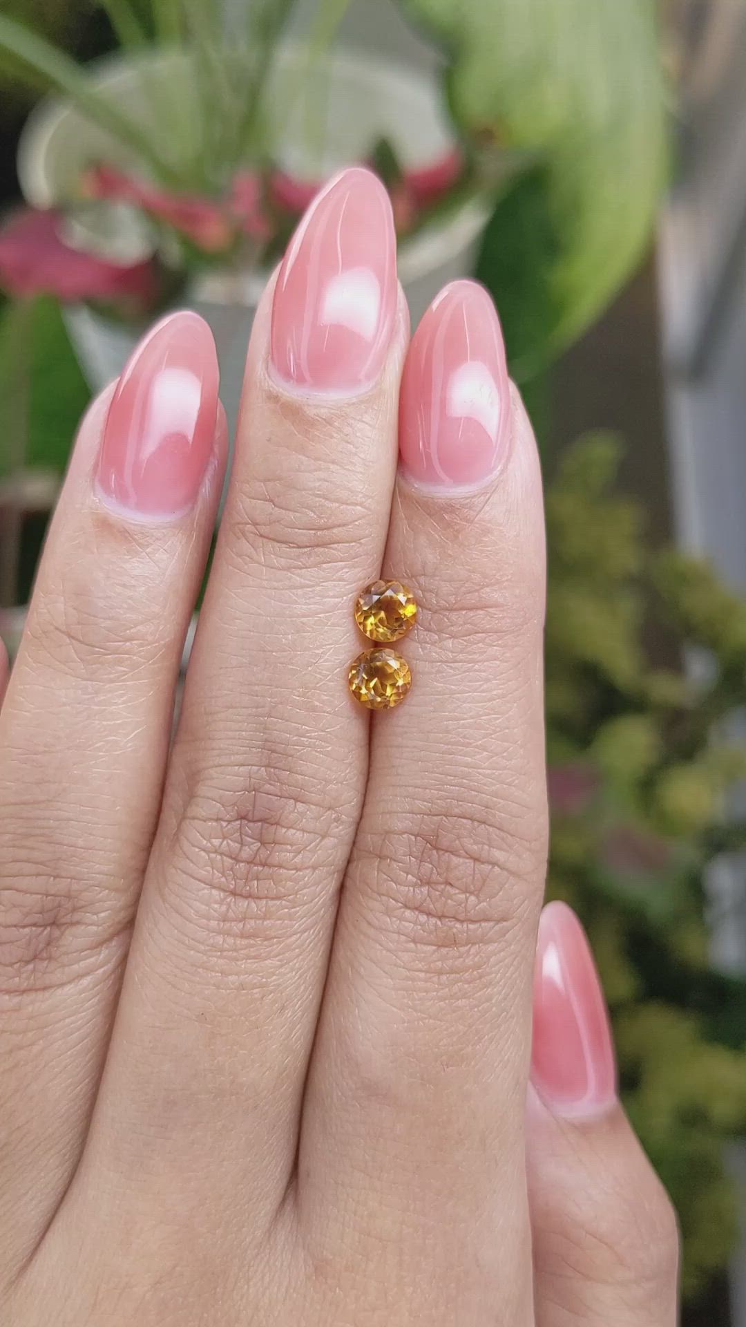 0.99&nbsp;Ct.Tw.Total Carat Weight Madeira Citrine Pair from Brazil Size Video