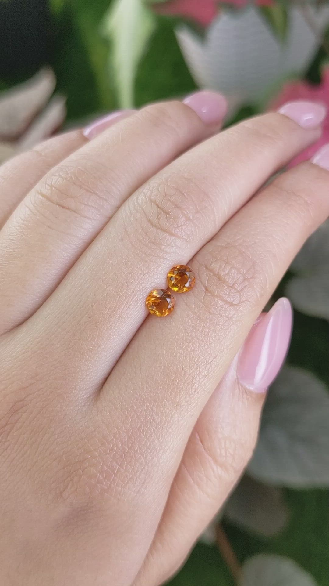 0.95&nbsp;Ct.Tw.Total Carat Weight Madeira Citrine Pair from Brazil Size Video