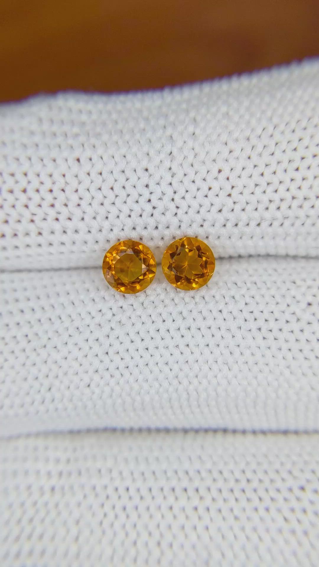 0.93&nbsp;Ct.Tw.Total Carat Weight Madeira Citrine Pair from Brazil Size Video