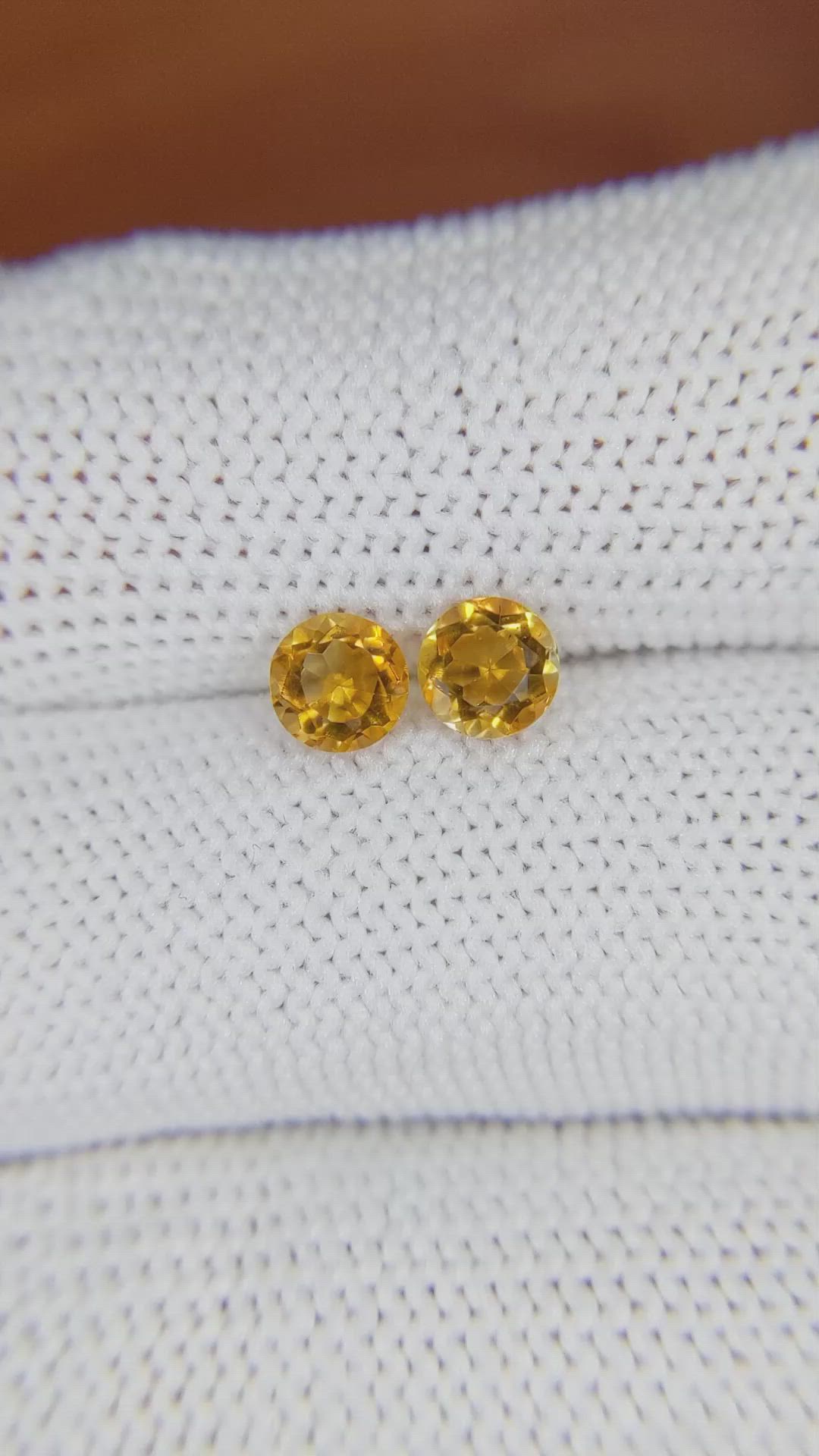 0.92 Ct.Tw.Total Carat Weight Madeira Citrine Pair from Brazil Size Video