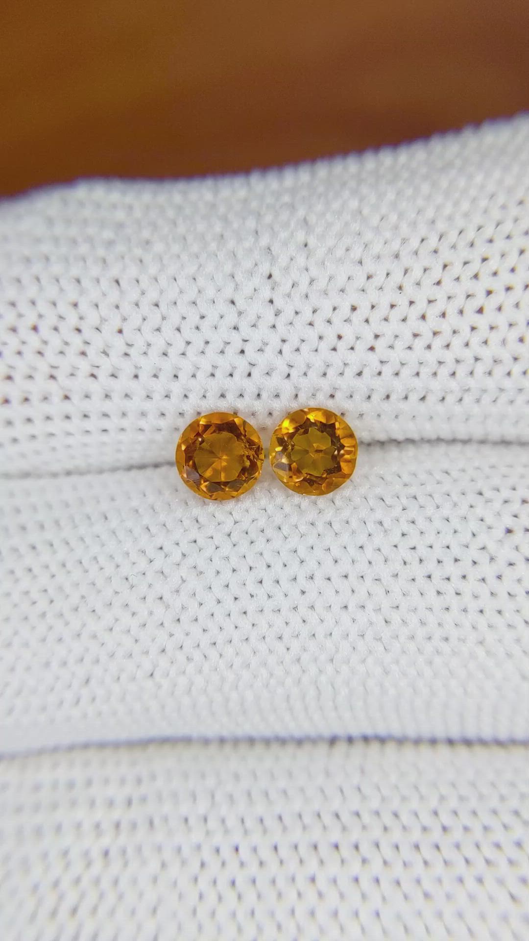 0.91&nbsp;Ct.Tw.Total Carat Weight Madeira Citrine Pair from Brazil Size Video