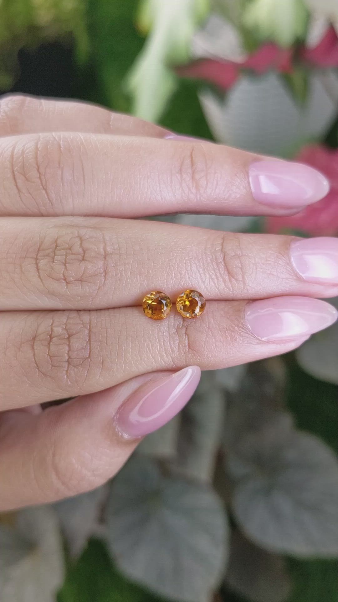 0.92&nbsp;Ct.Tw.Total Carat Weight Yellowish Orange Madeira Citrine Pair from Brazil Size Video