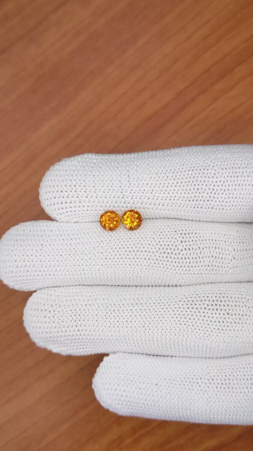0.95&nbsp;Ct.Tw.Total Carat Weight Madeira Citrine Pair from Brazil Size Video