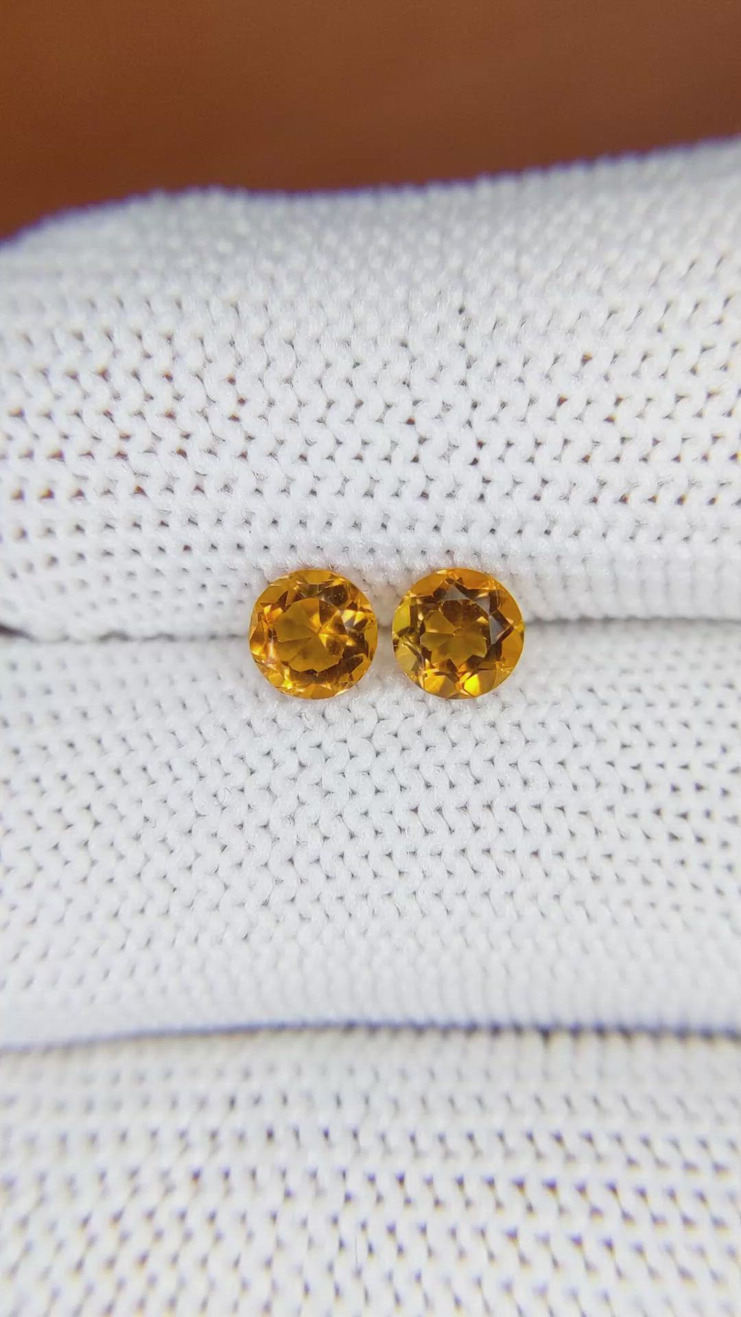 0.93&nbsp;Ct.Tw.Total Carat Weight Madeira Citrine Pair from Brazil Size Video