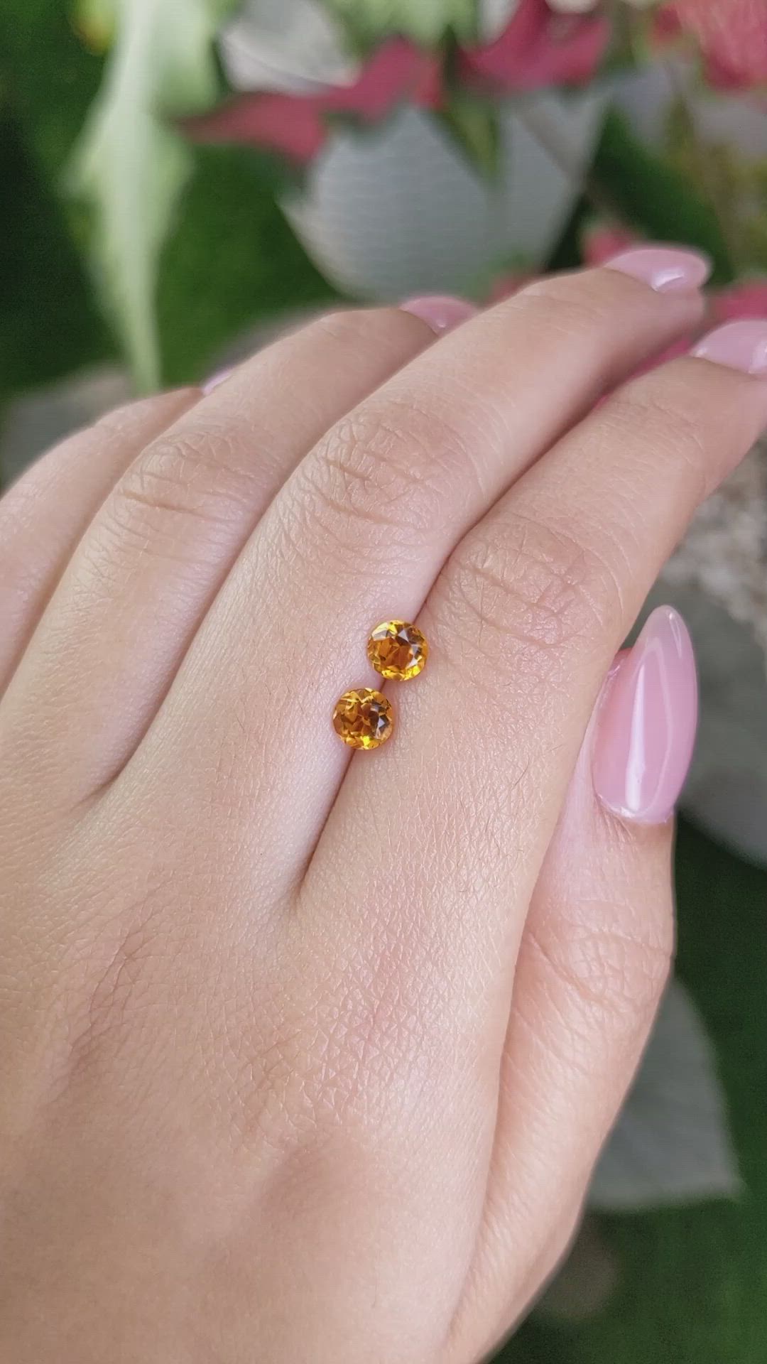 0.93&nbsp;Ct.Tw.Total Carat Weight Madeira Citrine Pair from Brazil Size Video