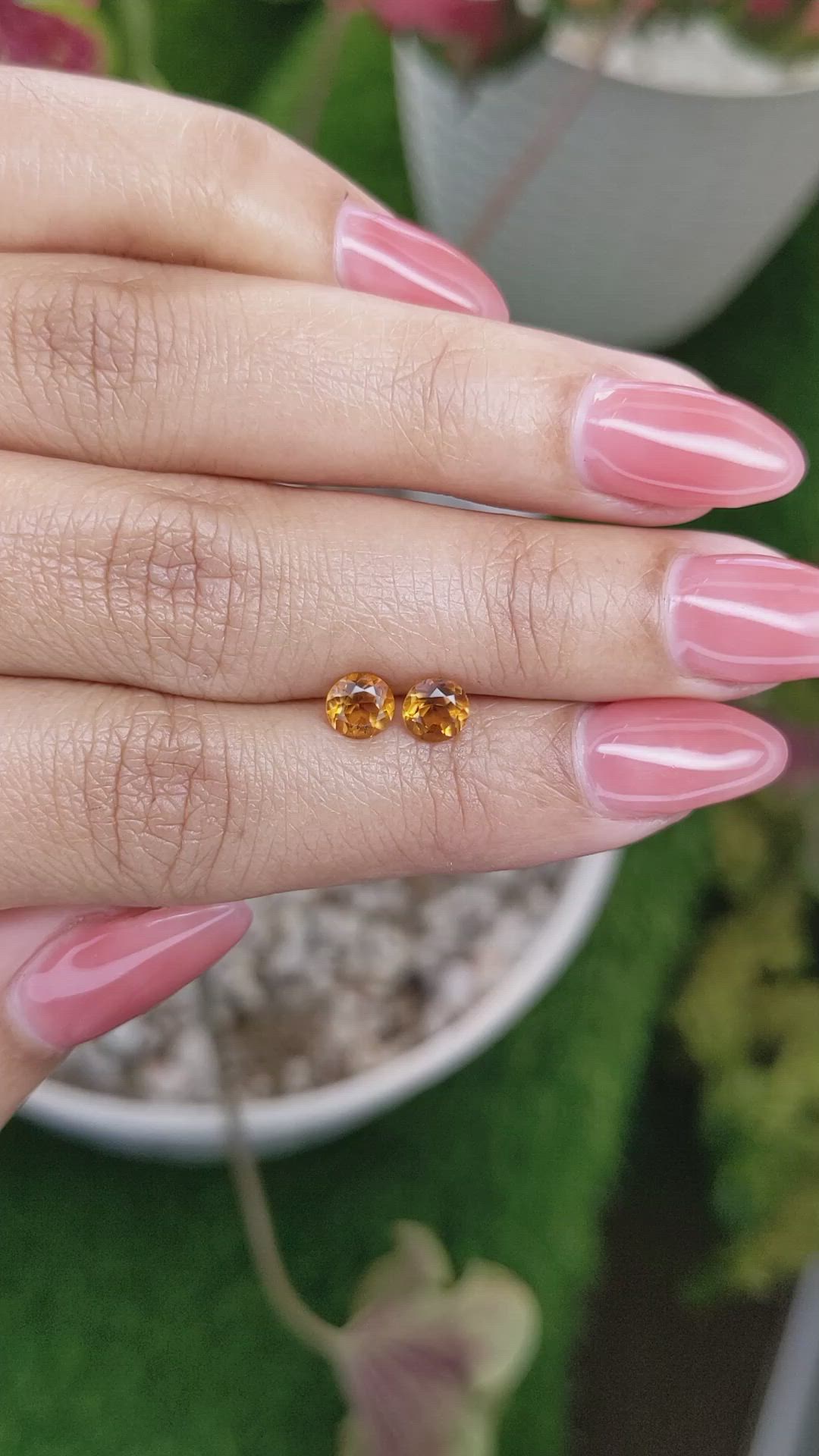 0.91&nbsp;Ct.Tw.Total Carat Weight Yellowish Orange Madeira Citrine Pair from Brazil Size Video