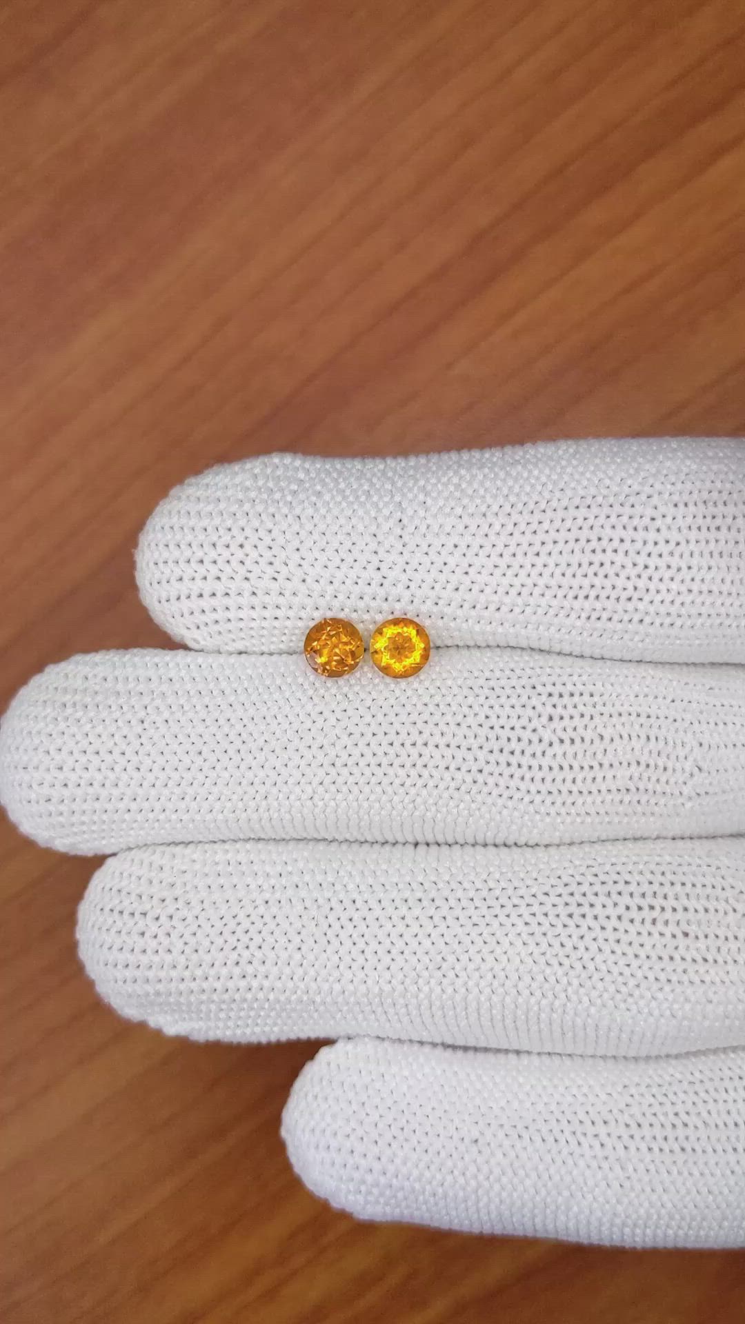 0.91&nbsp;Ct.Tw.Total Carat Weight Yellowish Orange Madeira Citrine Pair from Brazil Size Video