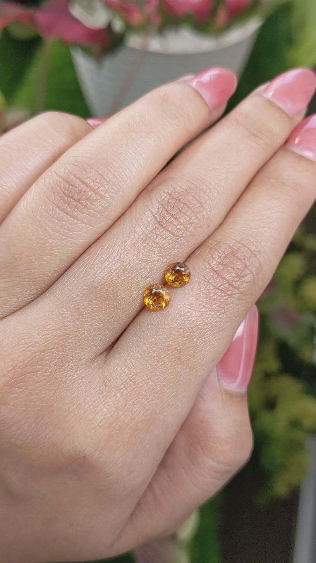0.91&nbsp;Ct.Tw.Total Carat Weight Yellowish Orange Madeira Citrine Pair from Brazil Size Video