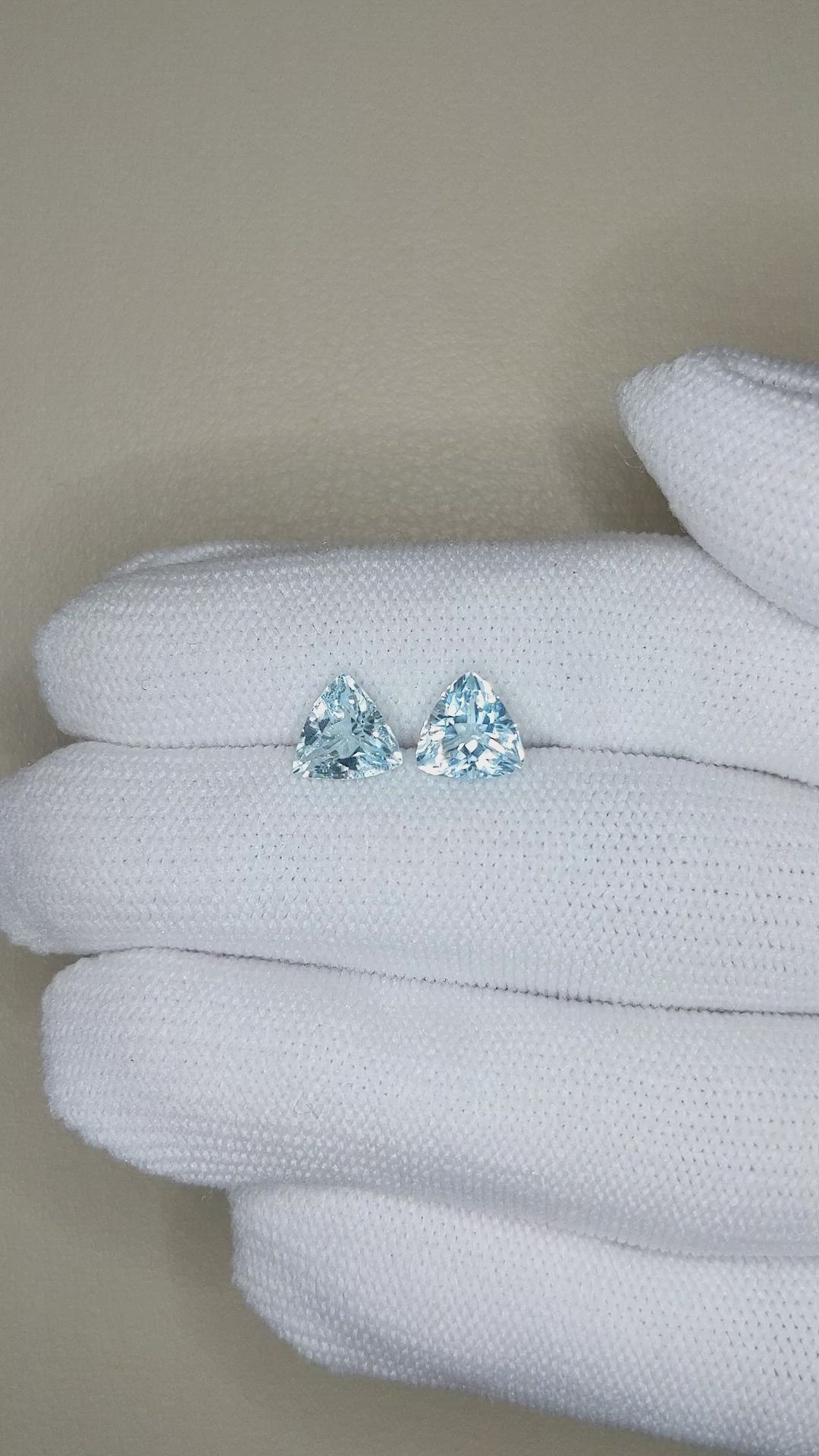 2.27&nbsp;Ct.Tw.Total Carat Weight Blue Aquamarine Pair from Madagascar Size Video