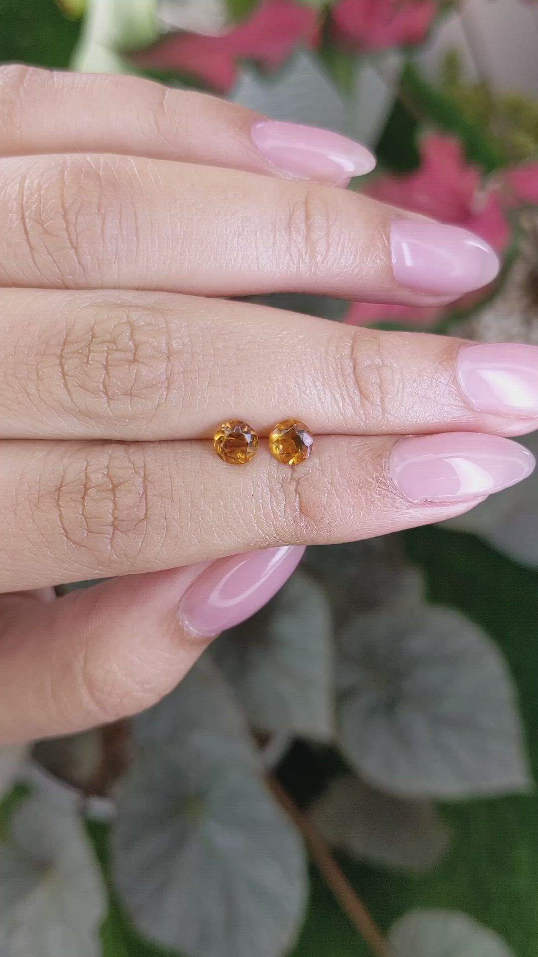 0.90&nbsp;Ct.Tw.Total Carat Weight Yellowish Orange Madeira Citrine Pair from Brazil Size Video
