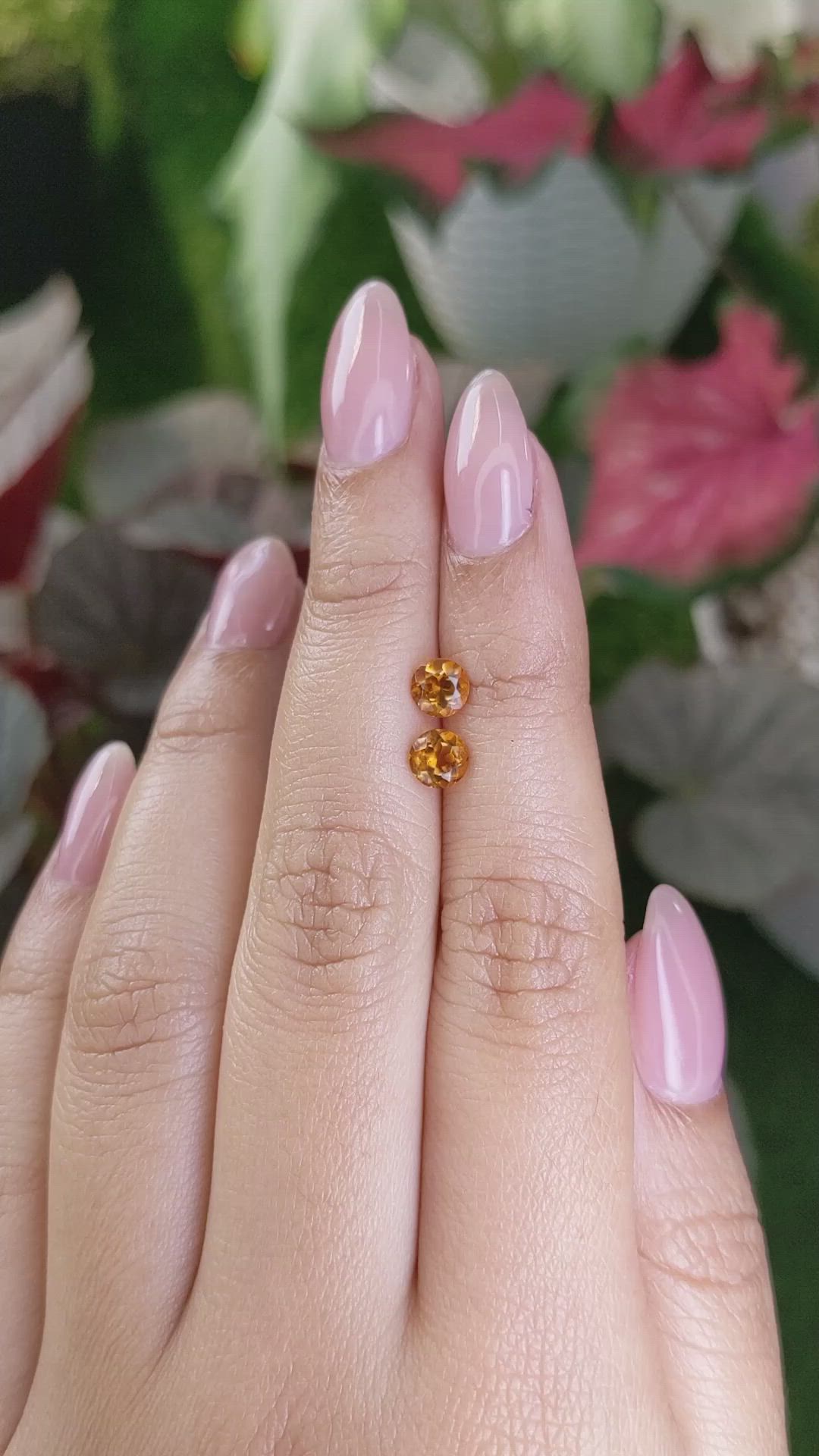 0.90&nbsp;Ct.Tw.Total Carat Weight Yellowish Orange Madeira Citrine Pair from Brazil Size Video
