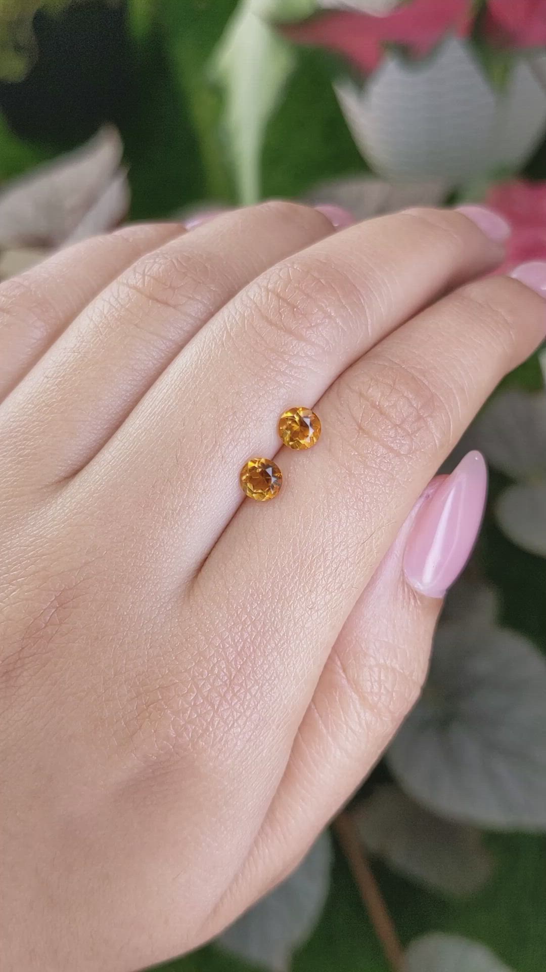 0.90&nbsp;Ct.Tw.Total Carat Weight Yellowish Orange Madeira Citrine Pair from Brazil Size Video