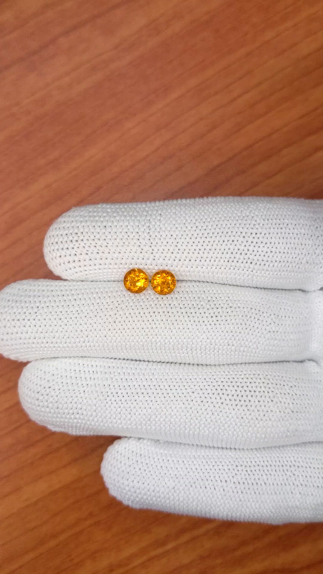 0.90&nbsp;Ct.Tw.Total Carat Weight Yellowish Orange Madeira Citrine Pair from Brazil Size Video