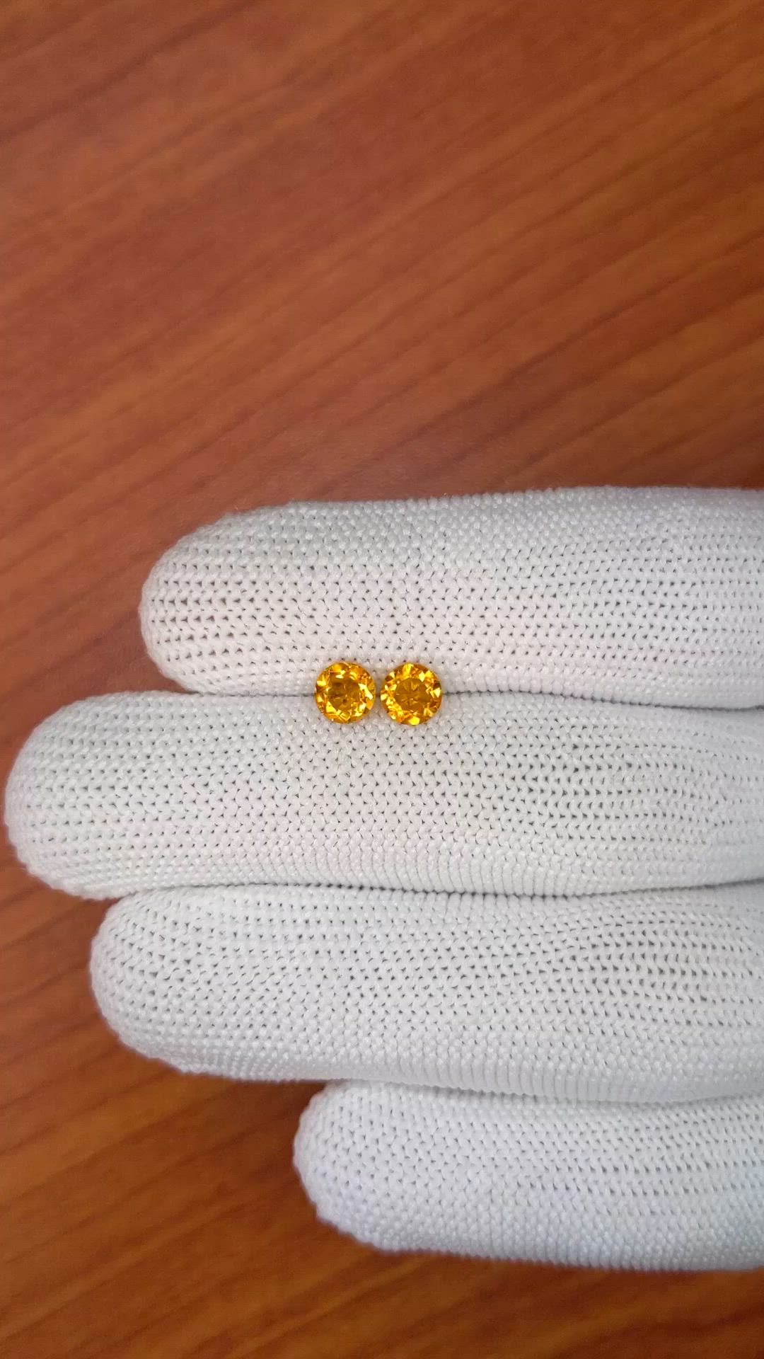 0.86&nbsp;Ct.Tw.Total Carat Weight Yellowish Orange Madeira Citrine Pair from Brazil Size Video